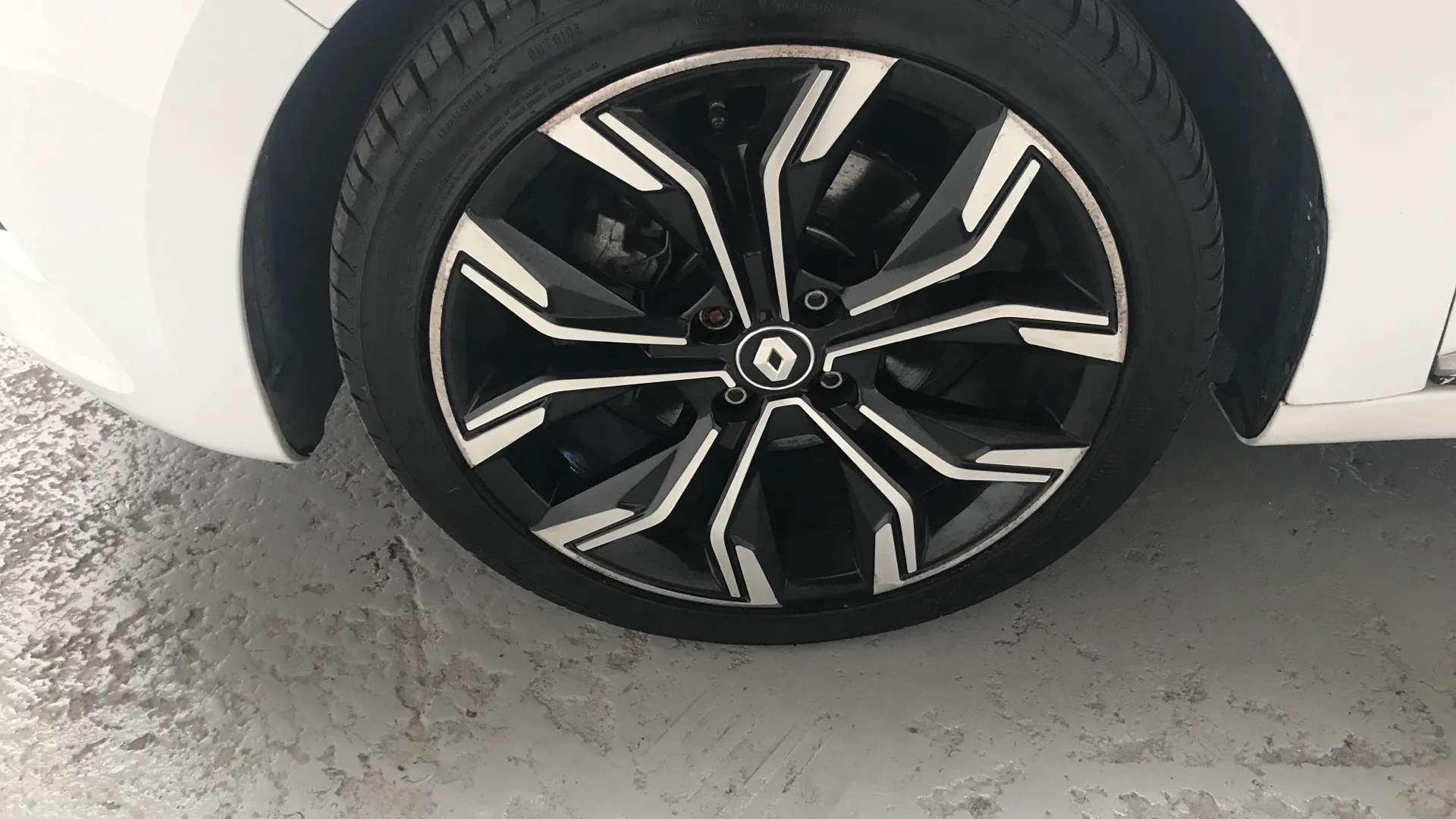 2023 RENAULT CLIO 2023 RENAULT CLIO