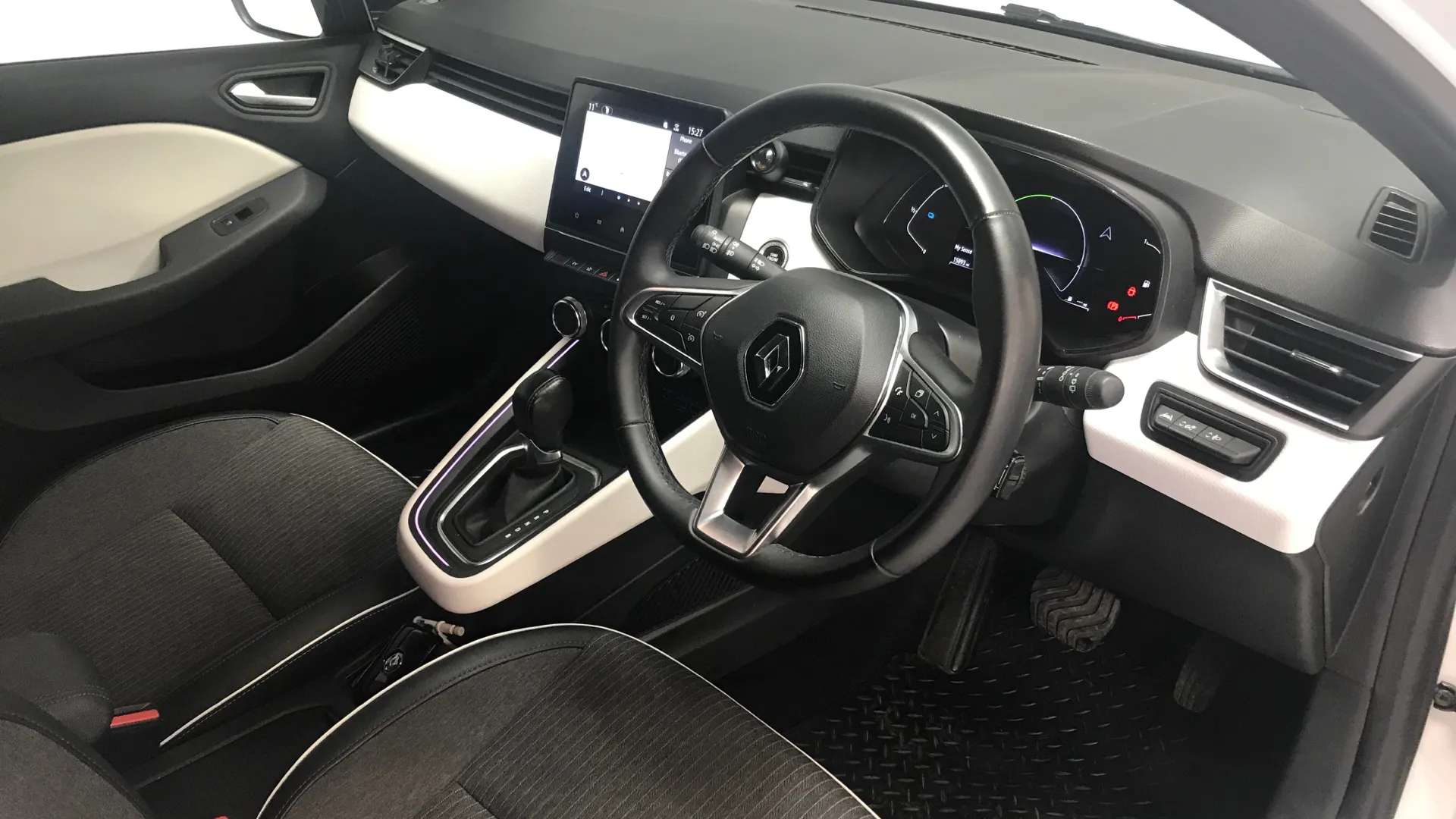 2023 RENAULT CLIO 2023 RENAULT CLIO