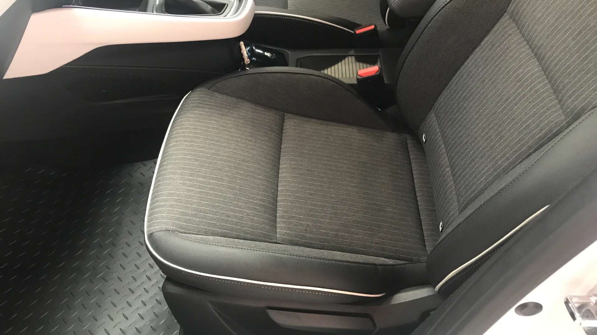 2023 RENAULT CLIO 2023 RENAULT CLIO