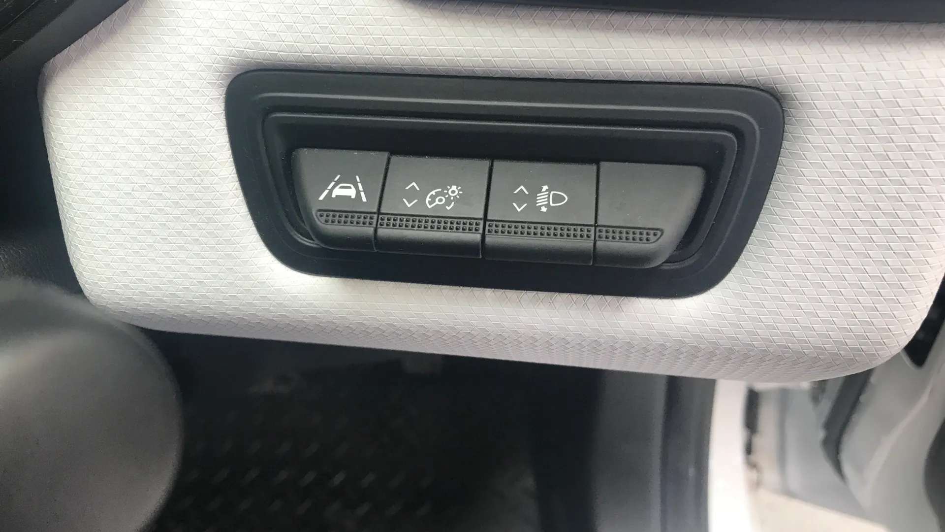 2023 RENAULT CLIO 2023 RENAULT CLIO