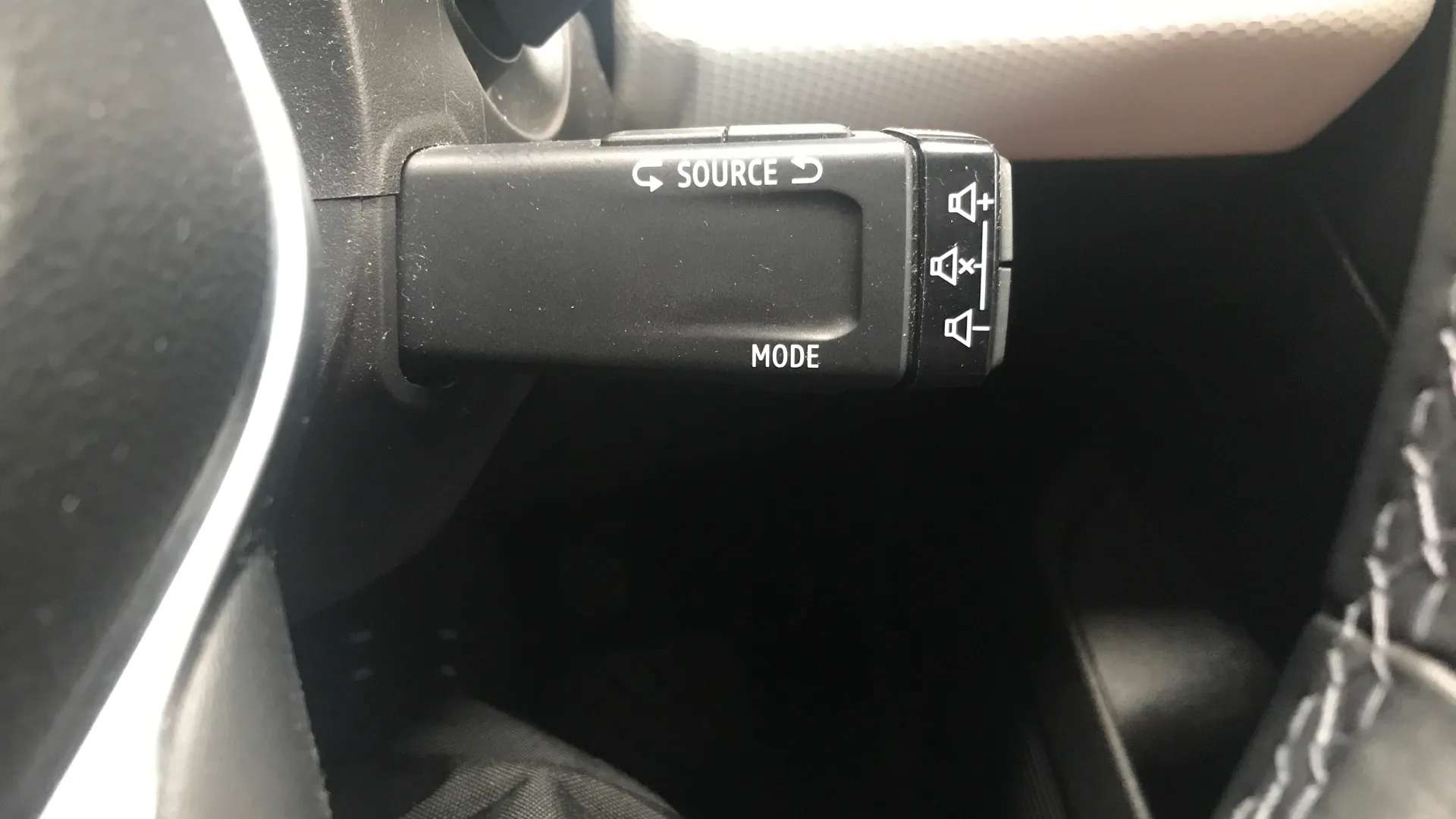 2023 RENAULT CLIO 2023 RENAULT CLIO