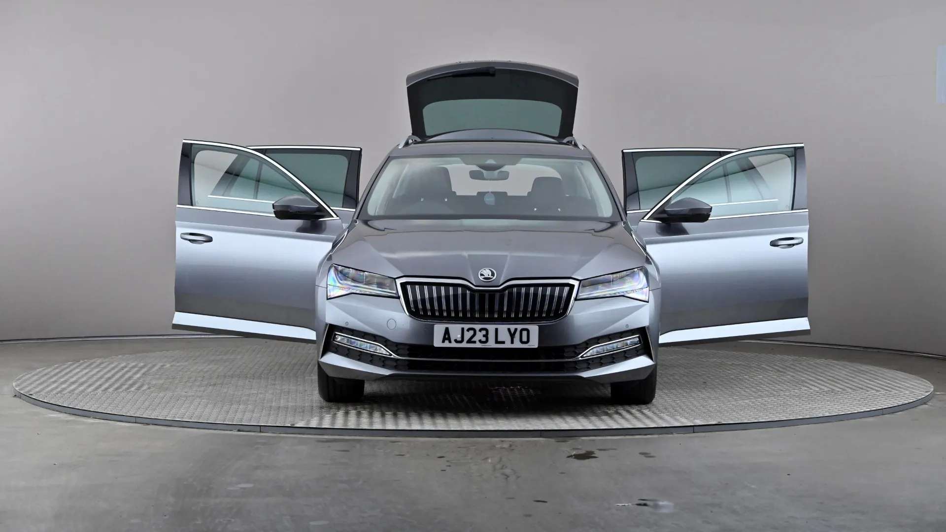 2023 SKODA SUPERB 2023 SKODA SUPERB