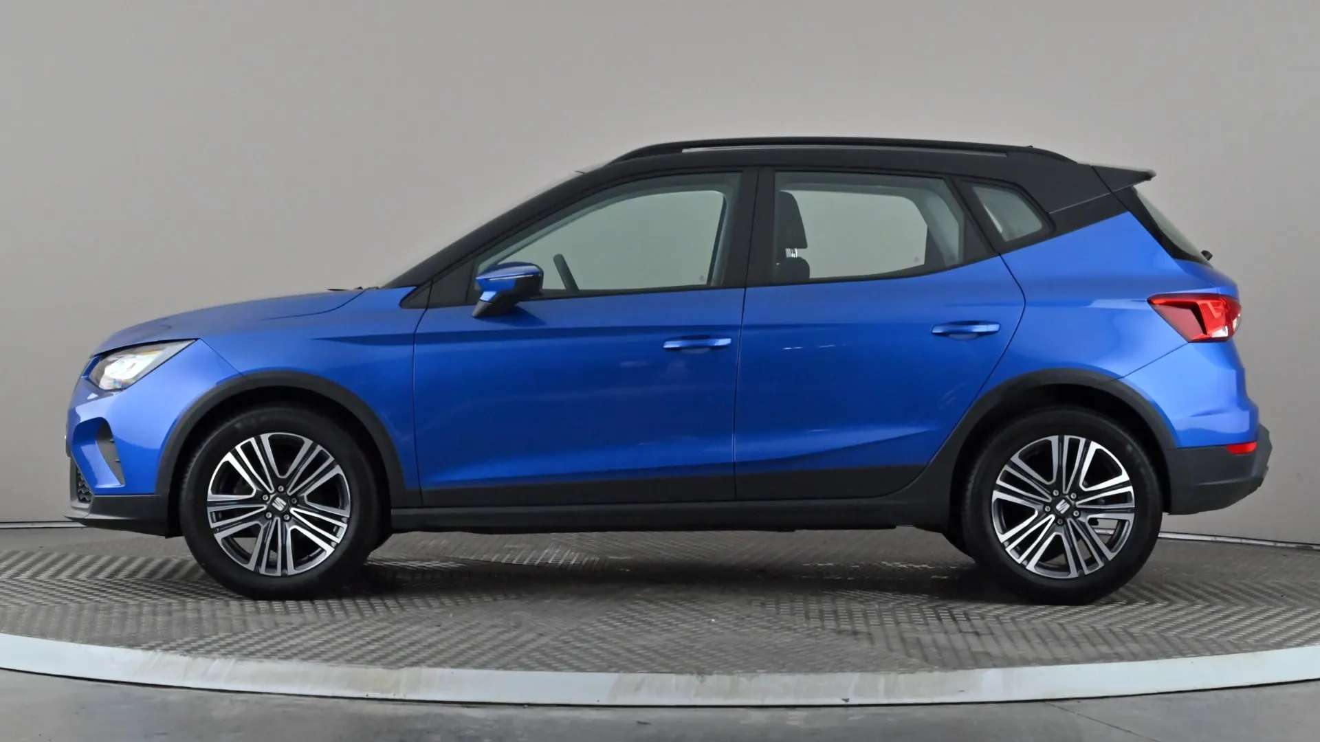 A 2023 SEAT ARONA 1.0 TSI 110 SE Technology DSG A 2023 SEAT ARONA 1.0 TSI 110 SE Technology DSG