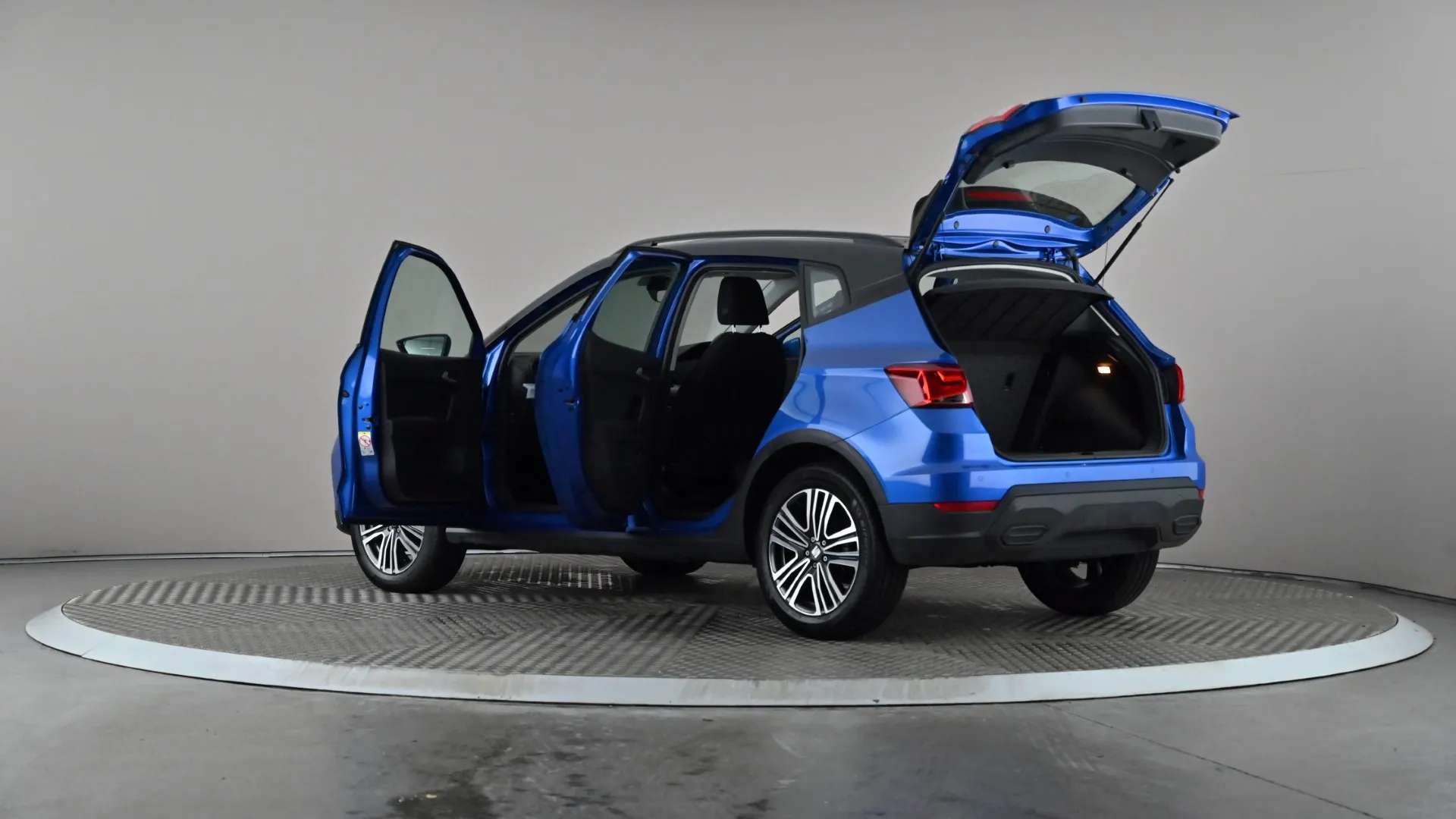 2023 SEAT ARONA 2023 SEAT ARONA