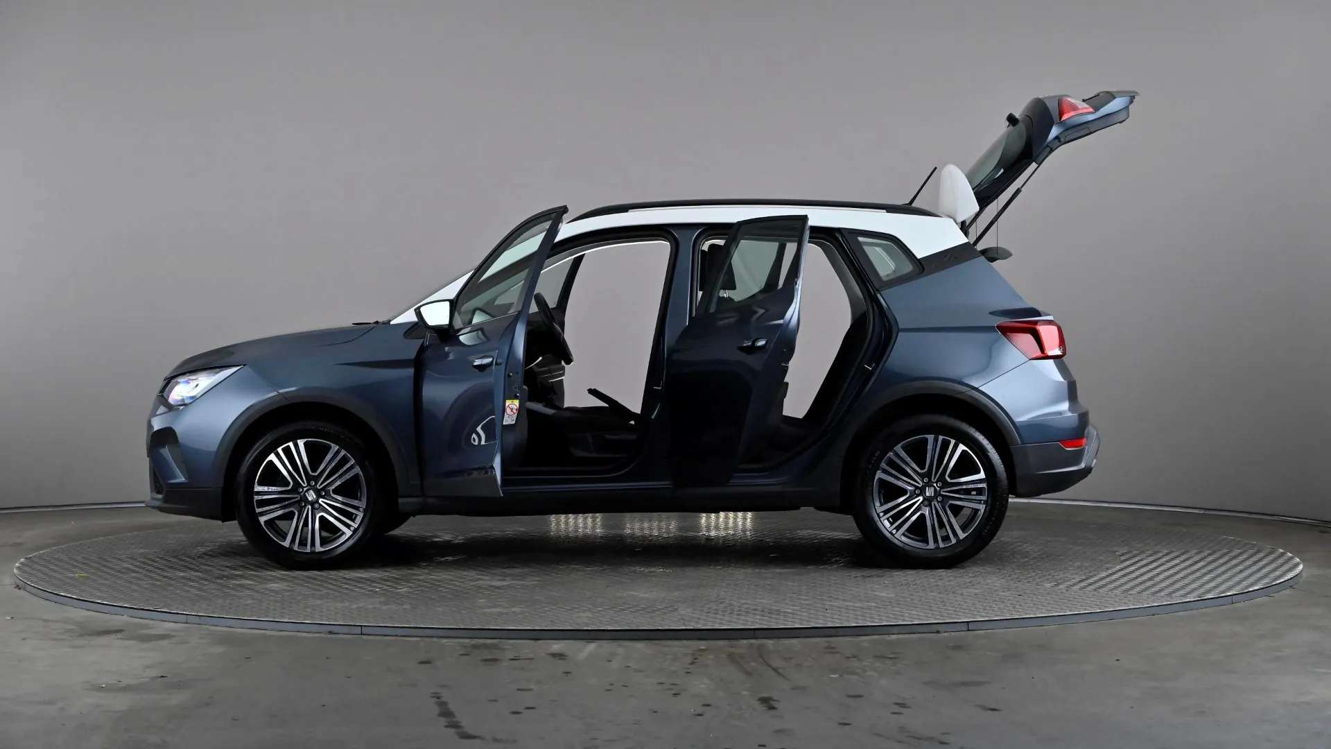 2023 SEAT ARONA 2023 SEAT ARONA