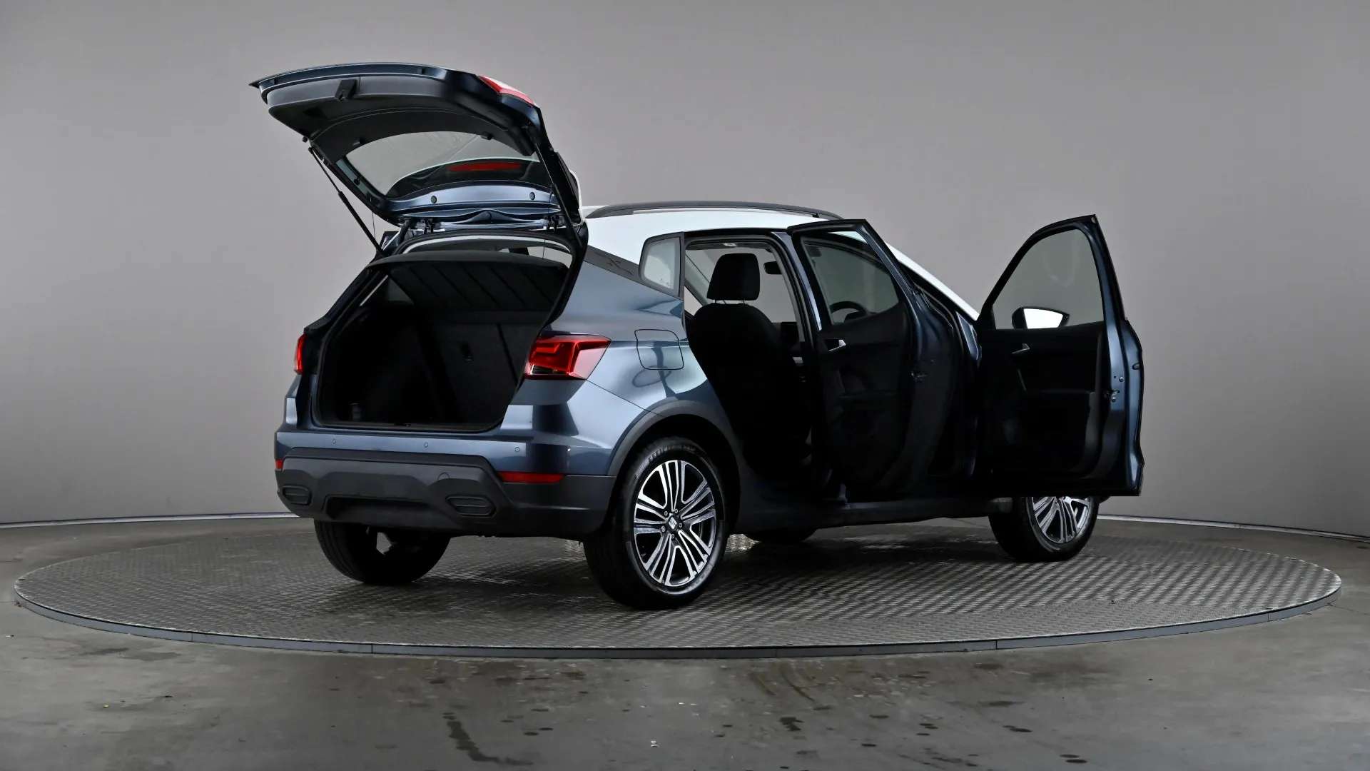 2023 SEAT ARONA 2023 SEAT ARONA