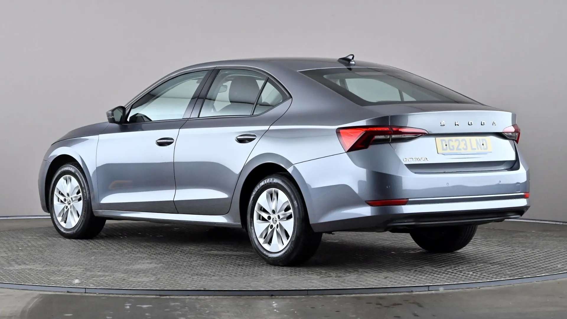 A 2023 SKODA OCTAVIA 2.0 TDI SE Technology DSG A 2023 SKODA OCTAVIA 2.0 TDI SE Technology DSG