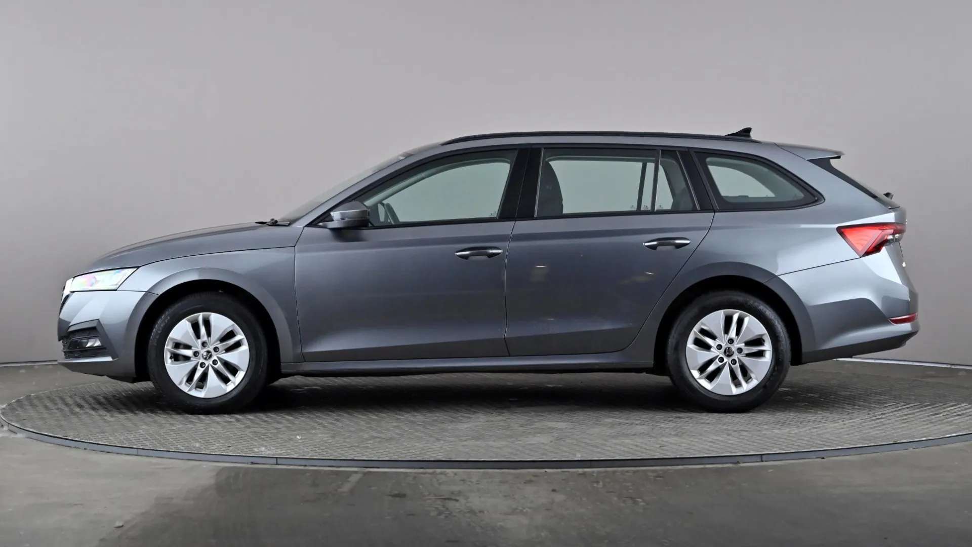 A 2023 SKODA OCTAVIA 2.0 TDI SE Technology DSG A 2023 SKODA OCTAVIA 2.0 TDI SE Technology DSG