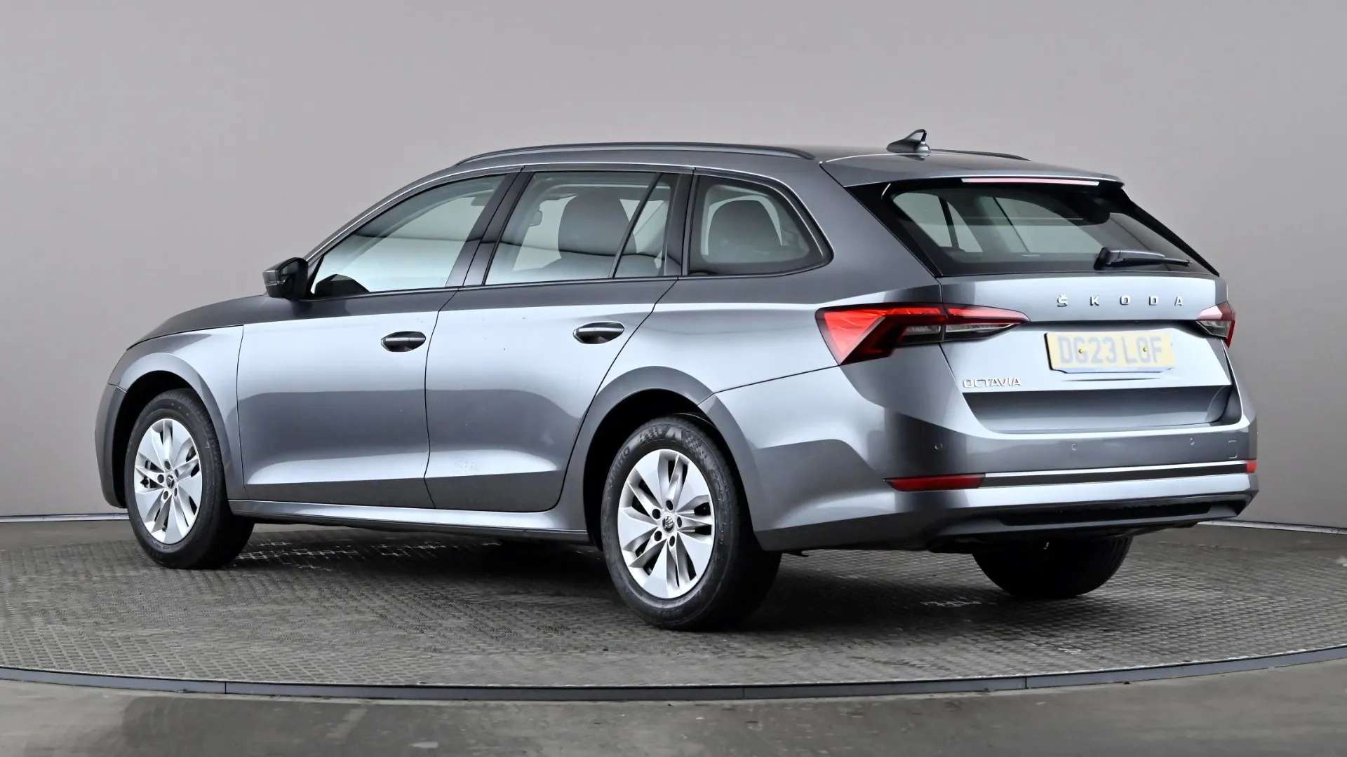 A 2023 SKODA OCTAVIA 2.0 TDI SE Technology DSG A 2023 SKODA OCTAVIA 2.0 TDI SE Technology DSG