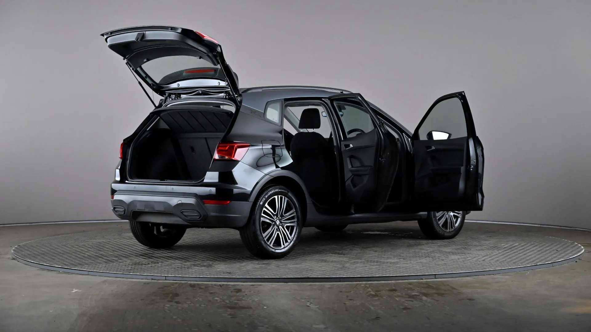 2023 SEAT ARONA 2023 SEAT ARONA