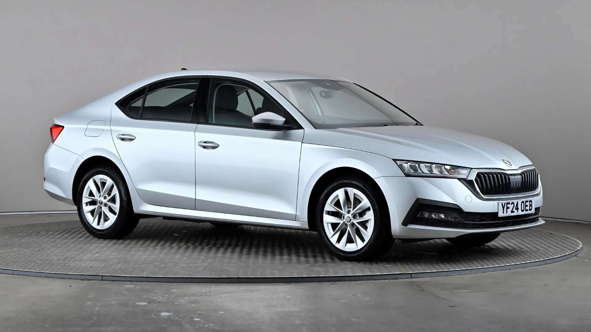 A 2024 SKODA OCTAVIA 1.4 TSI iV SE Technology DSG A 2024 SKODA OCTAVIA 1.4 TSI iV SE Technology DSG