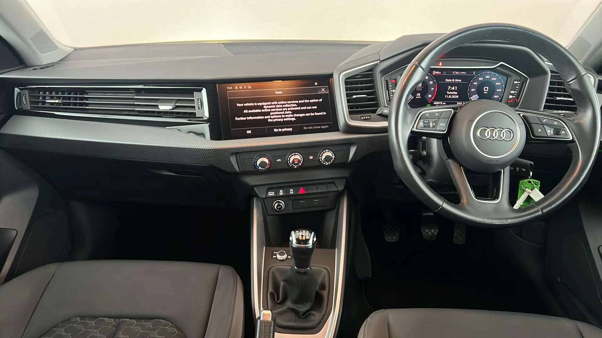 2023 AUDI A1 2023 AUDI A1