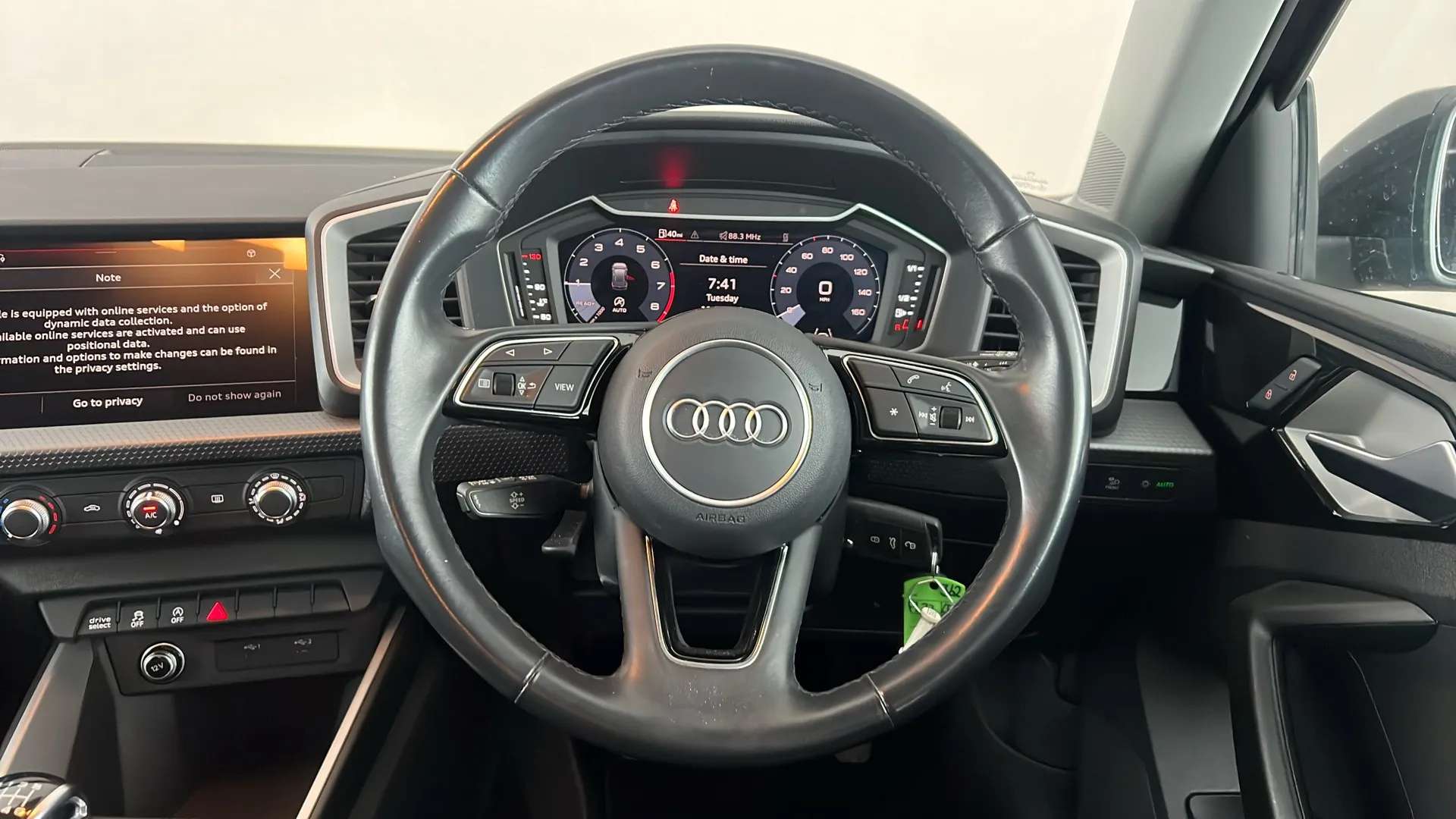 2023 AUDI A1 2023 AUDI A1