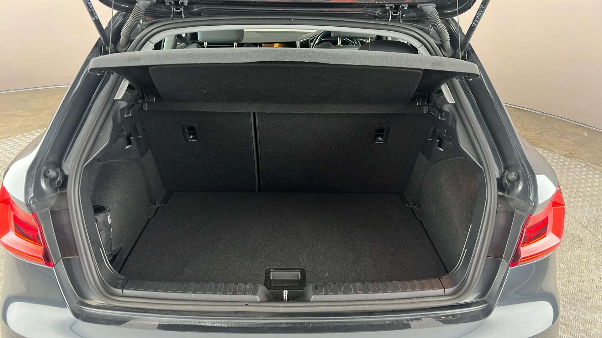 2023 AUDI A1 2023 AUDI A1
