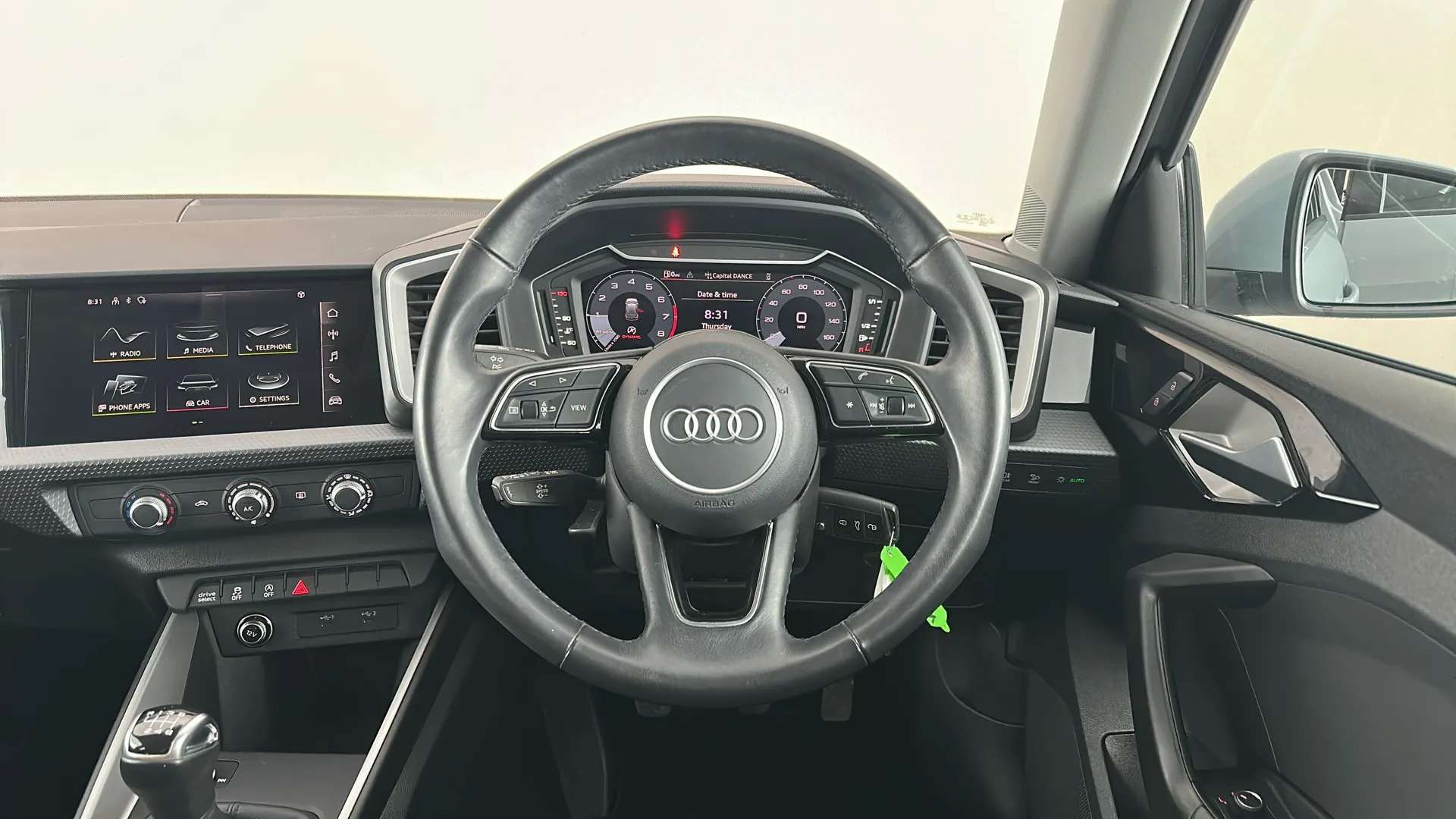 2021 AUDI A1 2021 AUDI A1