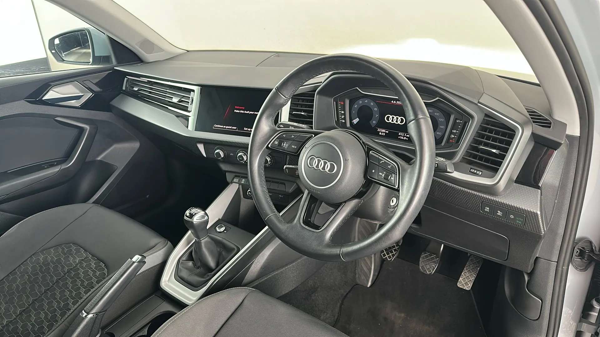 2021 AUDI A1 2021 AUDI A1