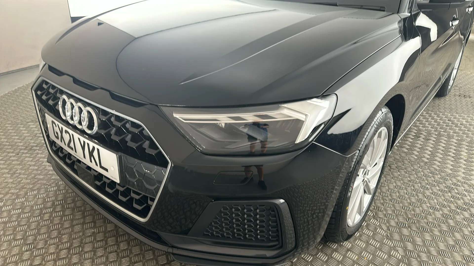 2021 AUDI A1 2021 AUDI A1