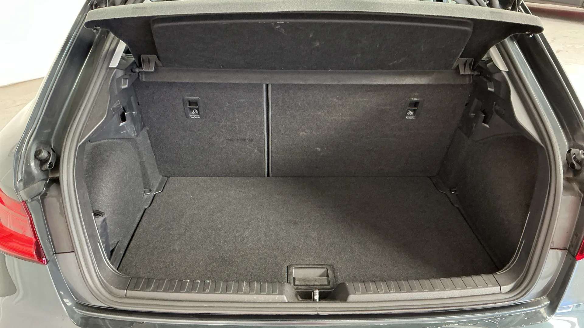2023 AUDI A1 2023 AUDI A1