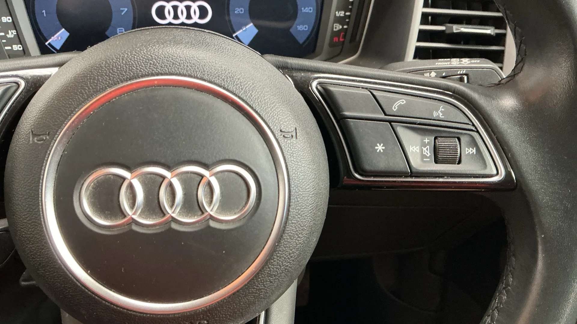 2023 AUDI A1 2023 AUDI A1