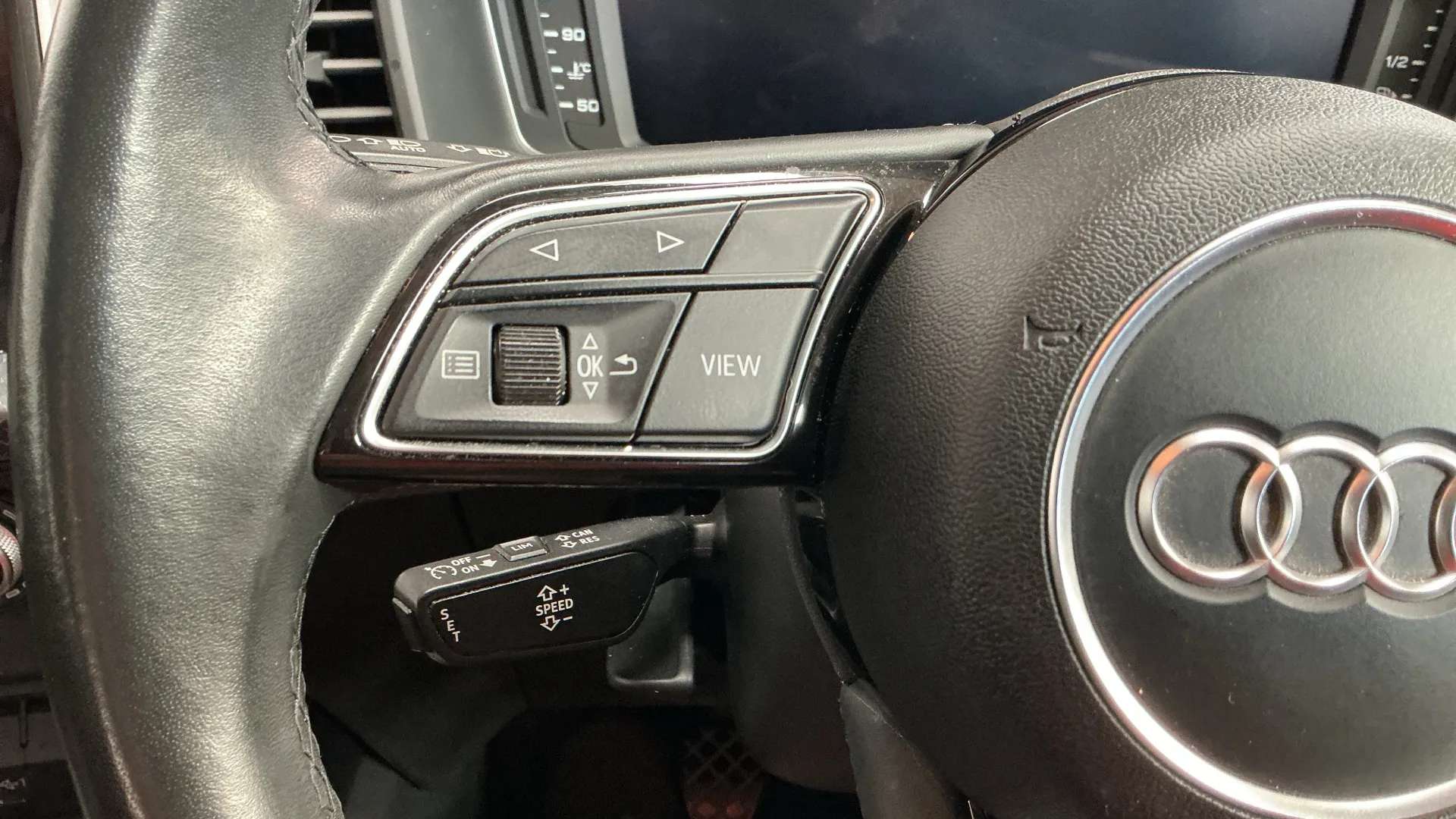 2023 AUDI A1 2023 AUDI A1