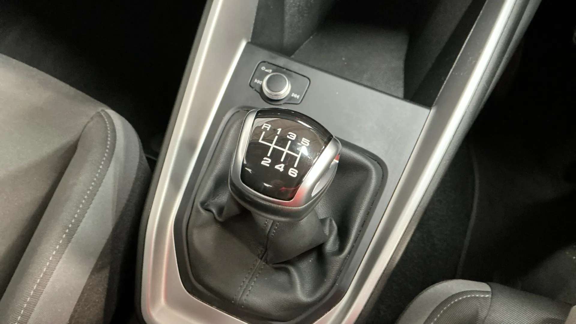 2023 AUDI A1 2023 AUDI A1