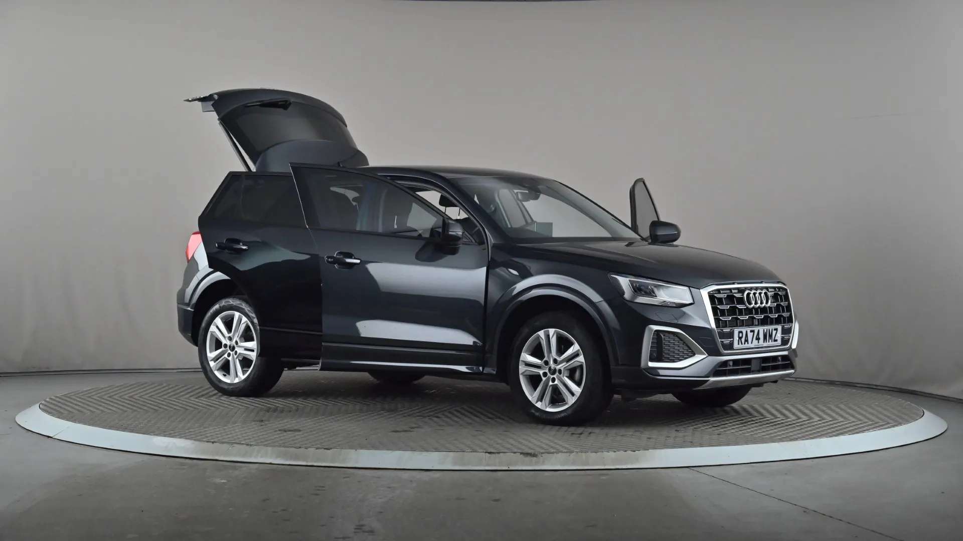 2025 AUDI Q2 2025 AUDI Q2