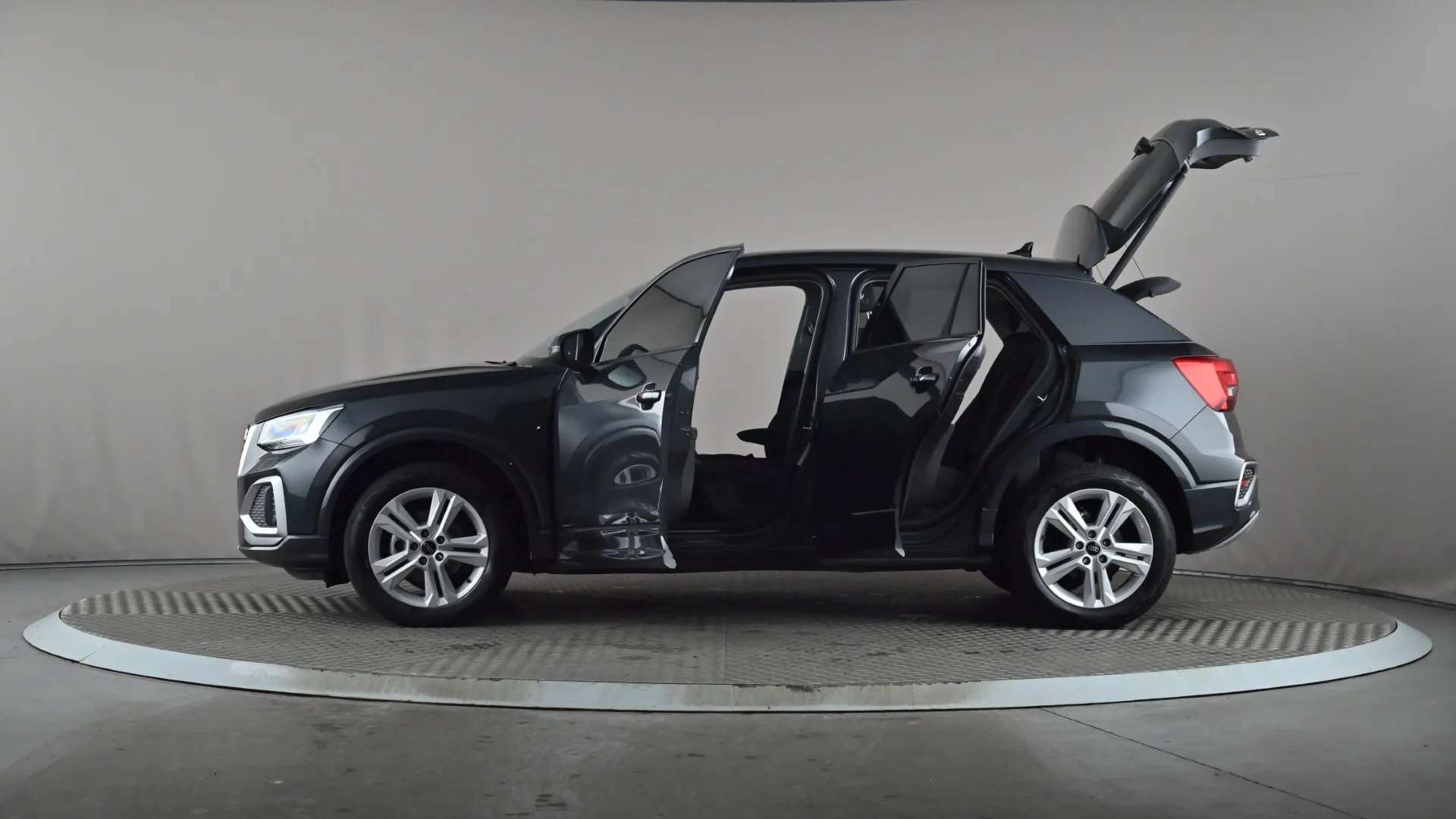 2025 AUDI Q2 2025 AUDI Q2