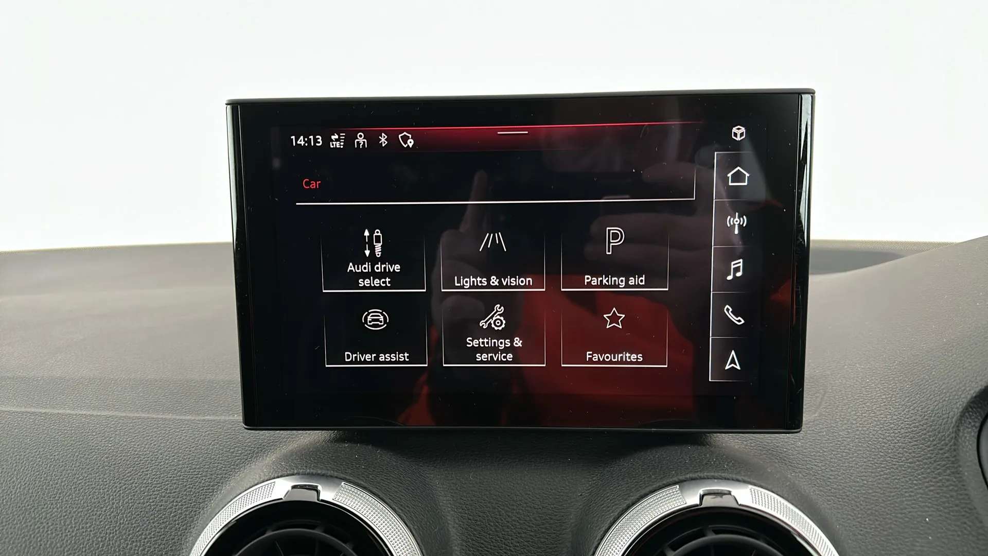 2025 AUDI Q2 2025 AUDI Q2