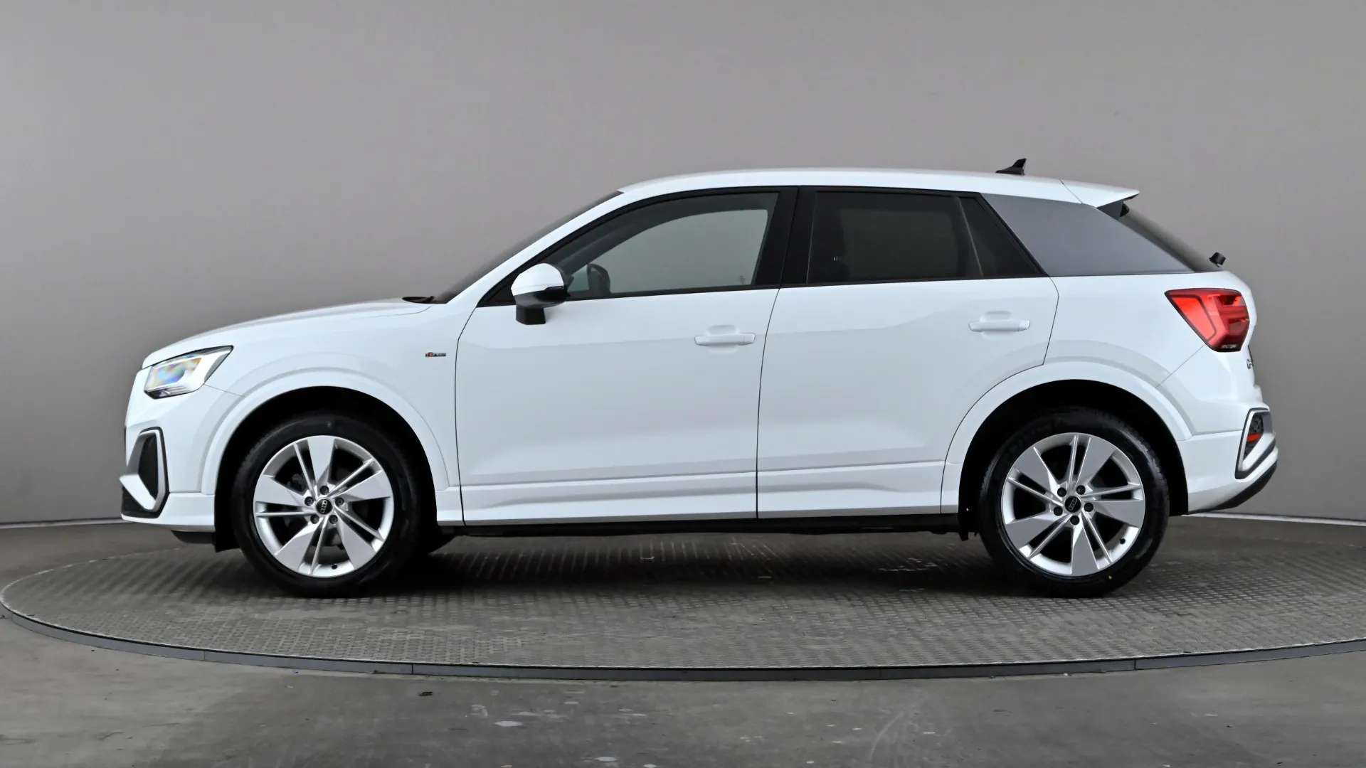 2024 AUDI Q2 2024 AUDI Q2