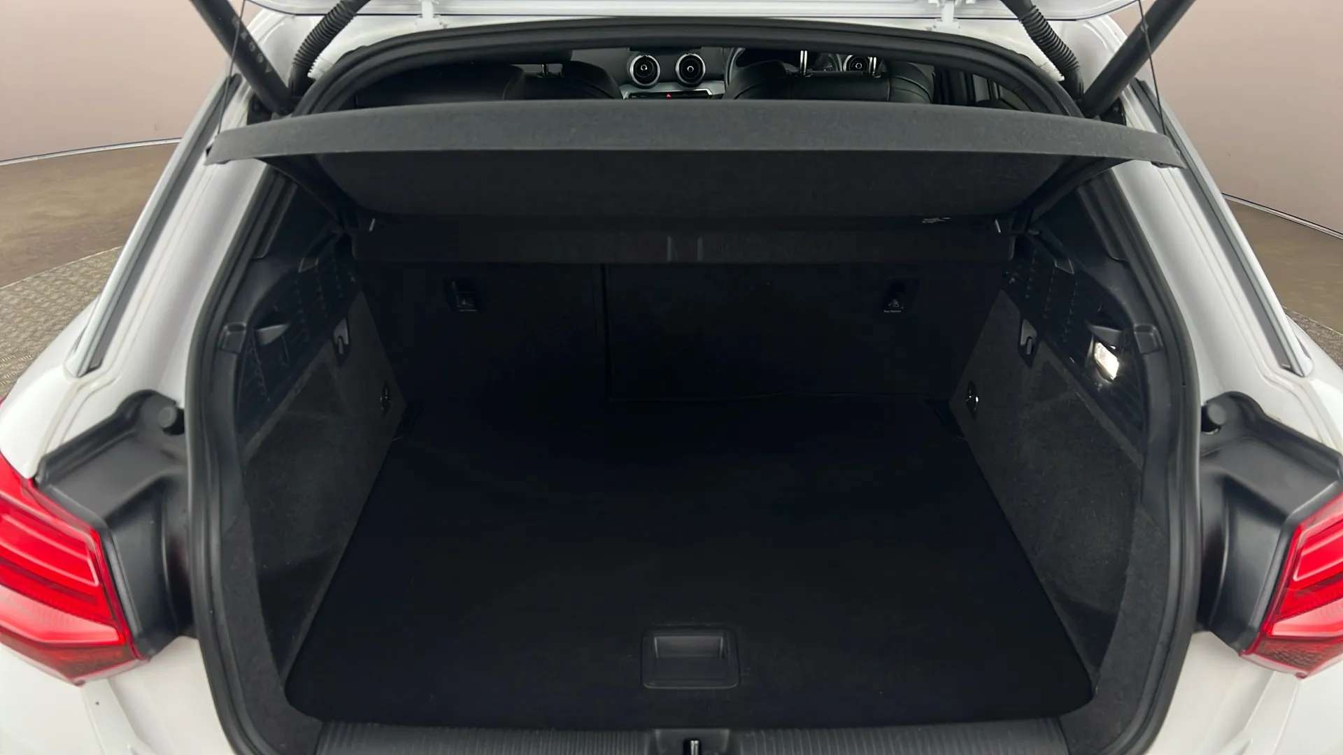 2024 AUDI Q2 2024 AUDI Q2