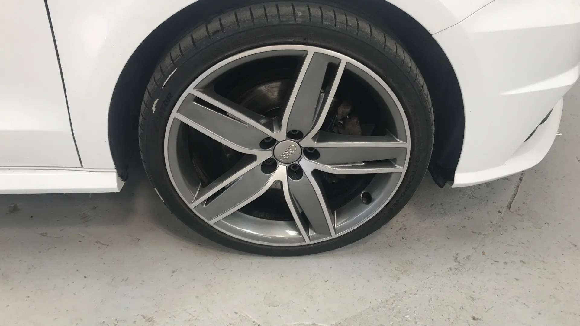 2017 AUDI A1 2017 AUDI A1