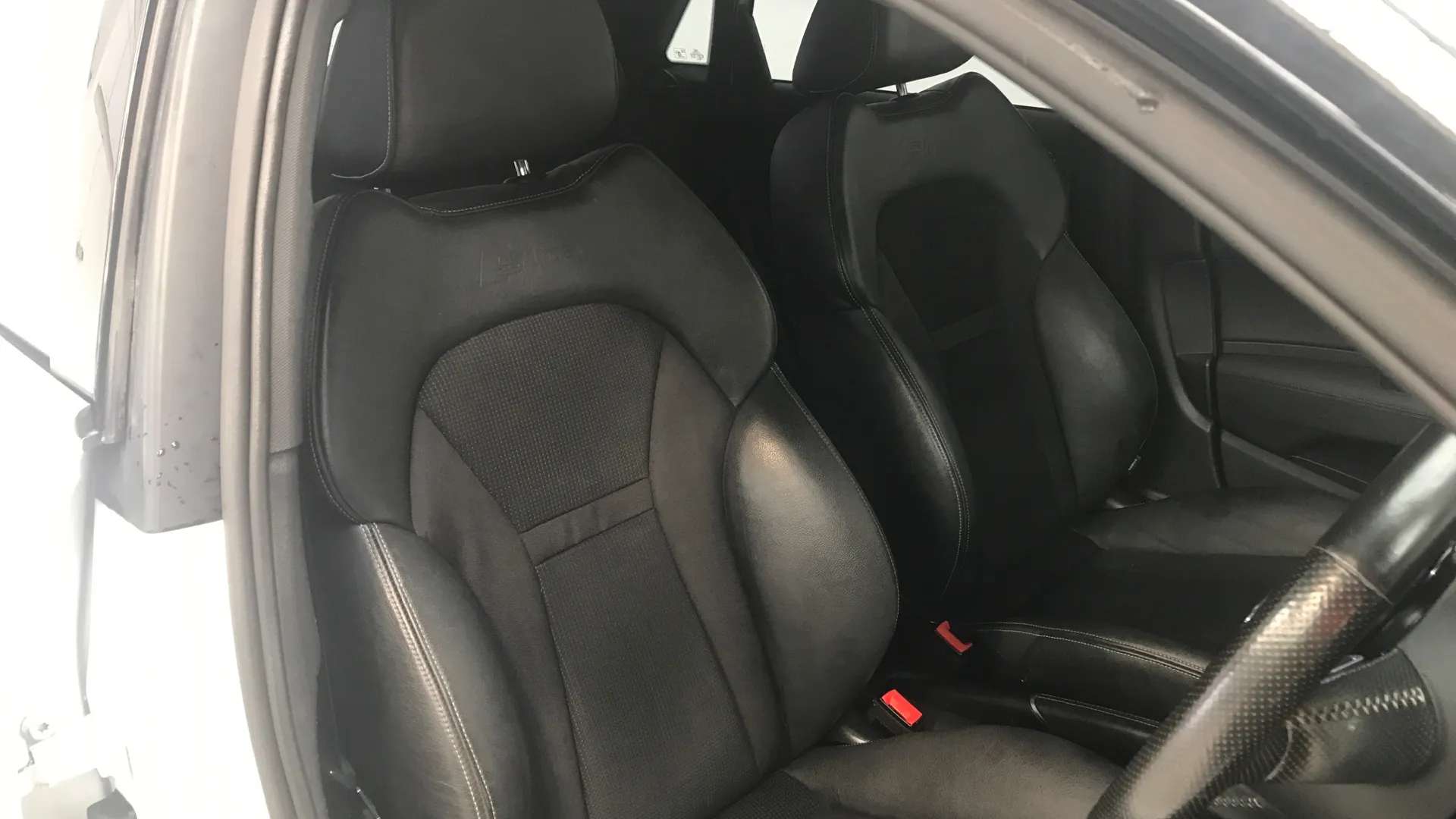 2017 AUDI A1 2017 AUDI A1