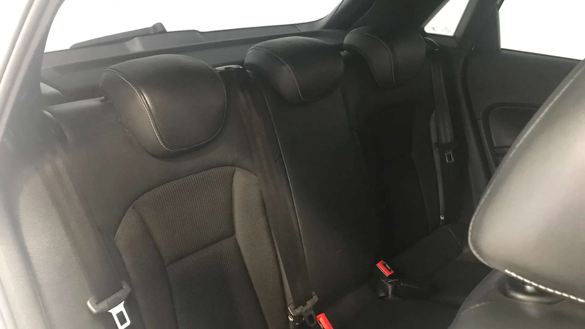 2017 AUDI A1 2017 AUDI A1
