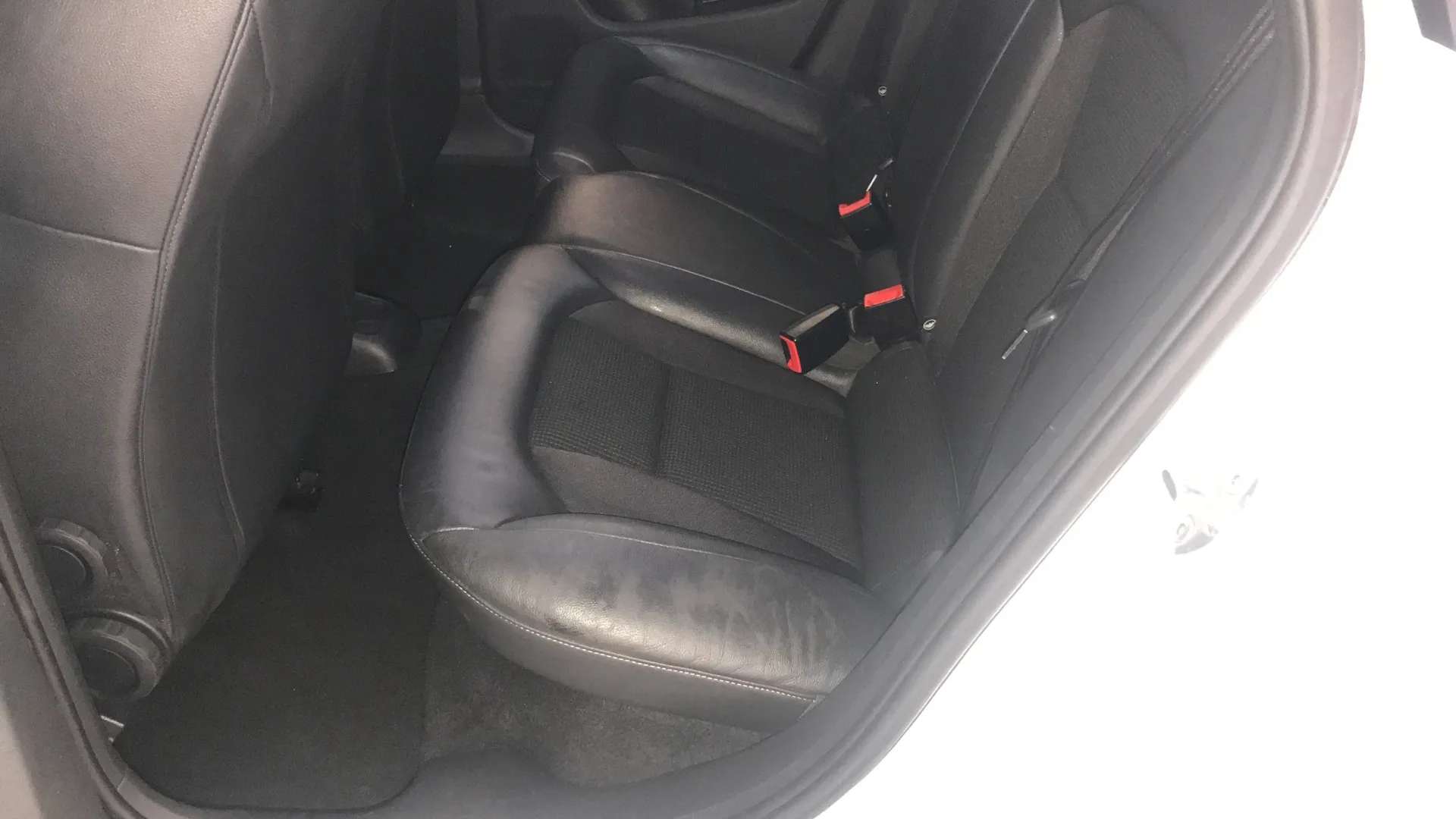 2017 AUDI A1 2017 AUDI A1