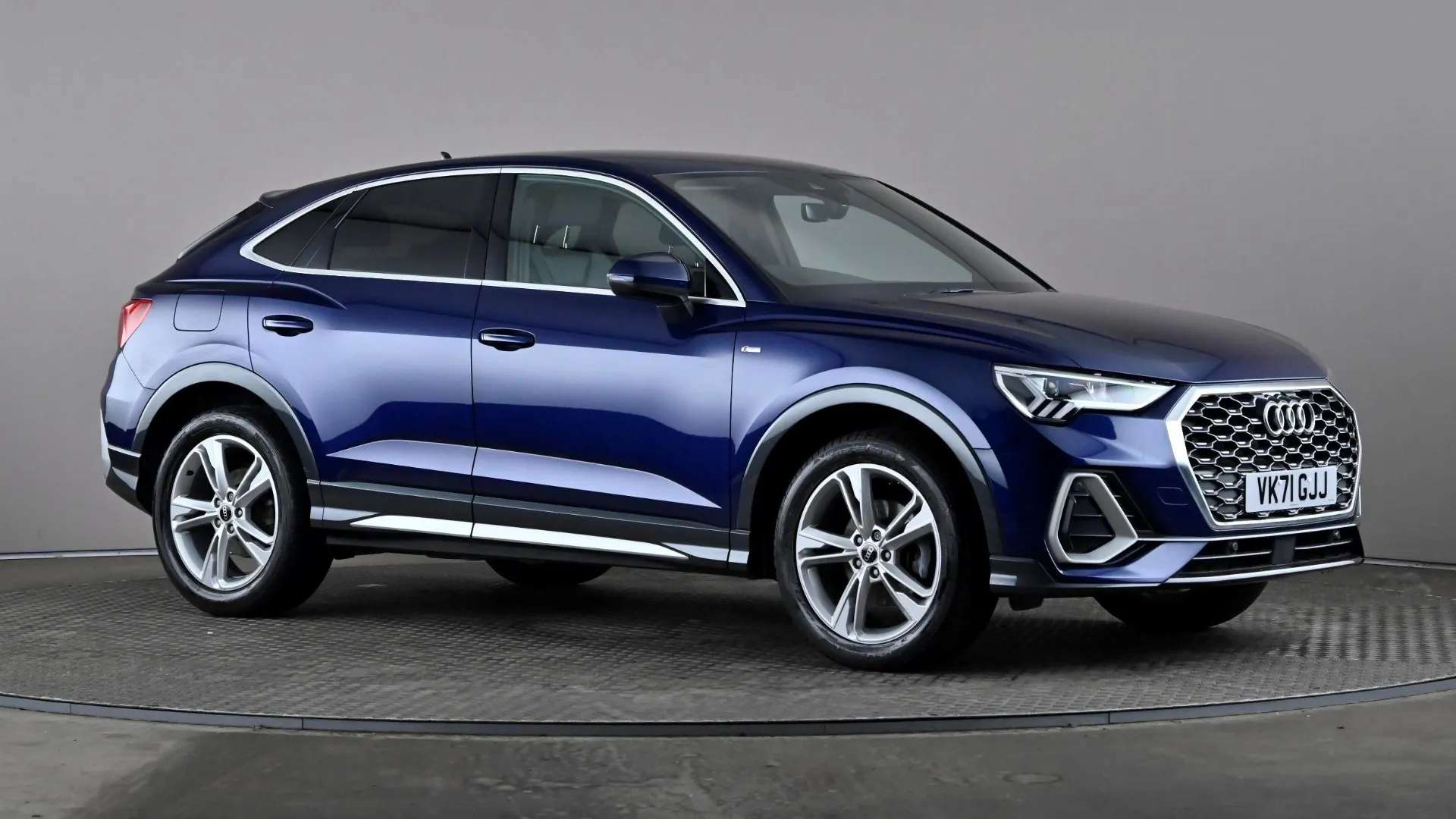 2021 AUDI Q3 2021 AUDI Q3