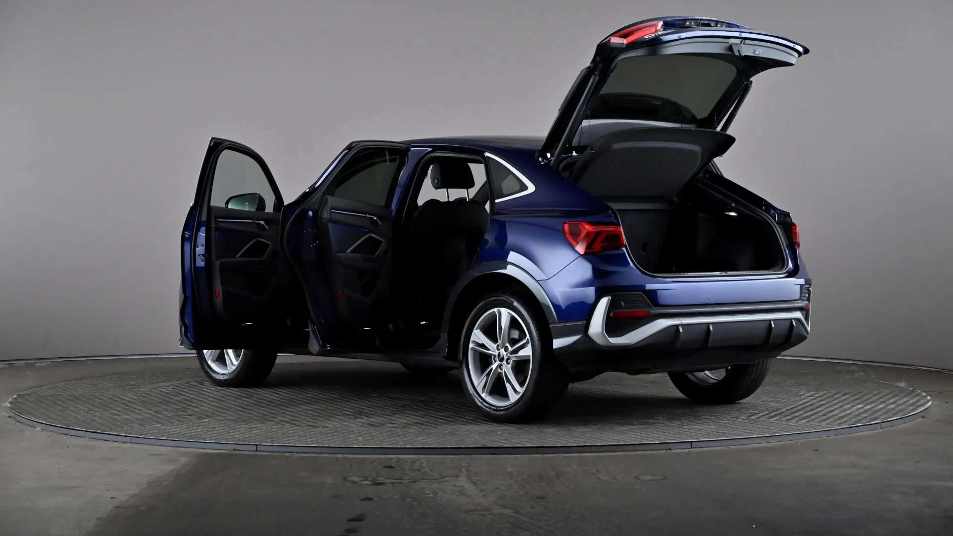 2021 AUDI Q3 2021 AUDI Q3