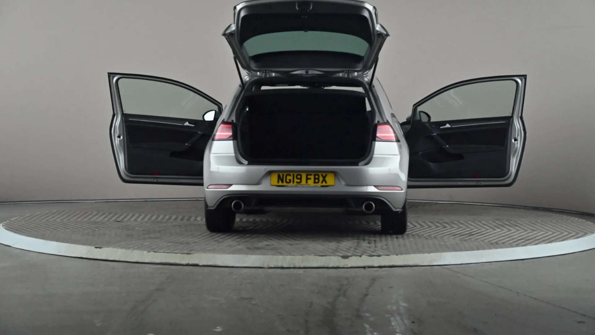 2019 VOLKSWAGEN GOLF 2019 VOLKSWAGEN GOLF