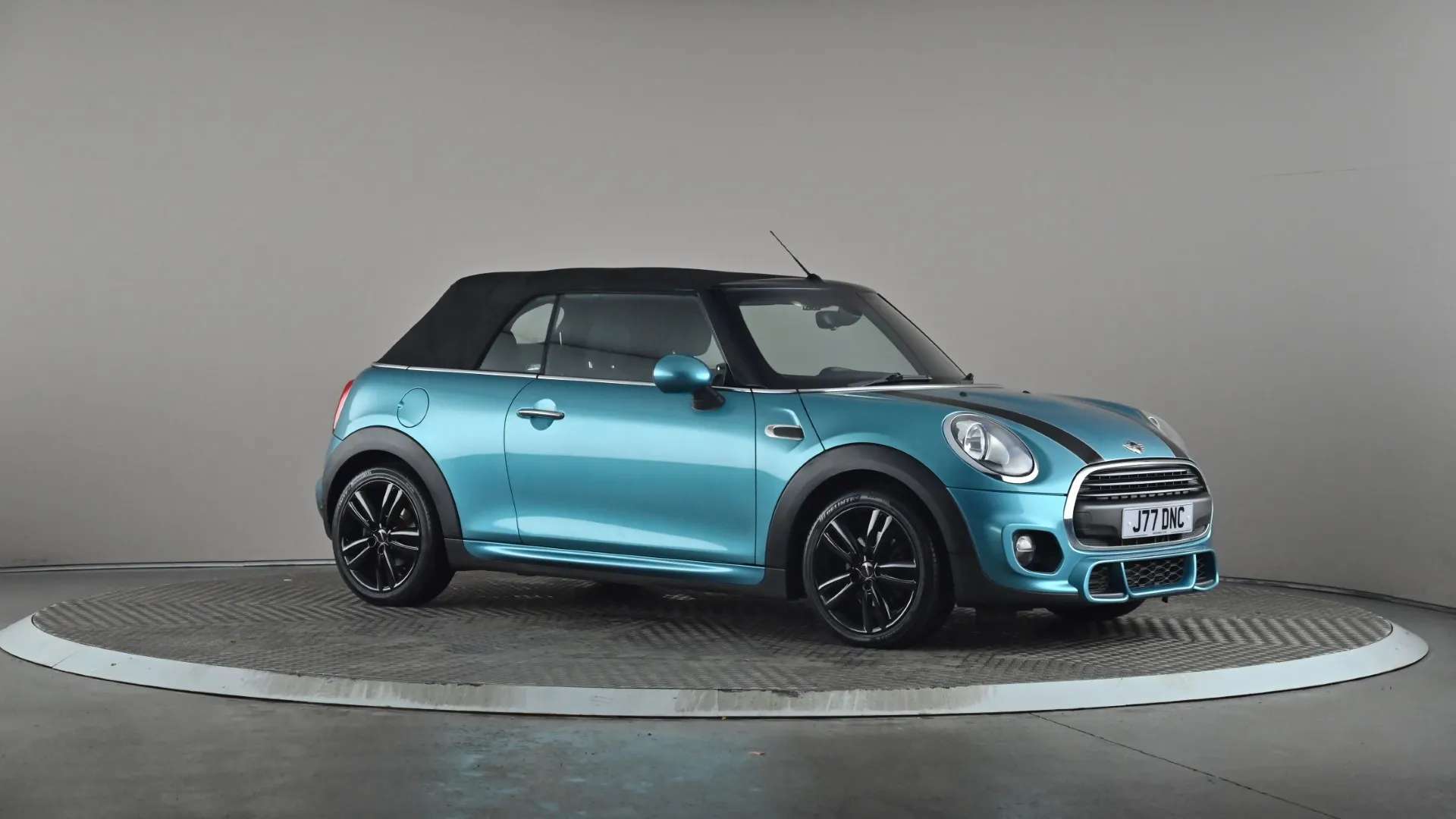 2017 MINI CONVERTIBLE 2017 MINI CONVERTIBLE