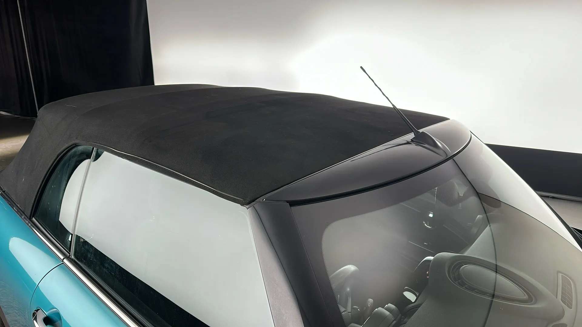 2017 MINI CONVERTIBLE 2017 MINI CONVERTIBLE