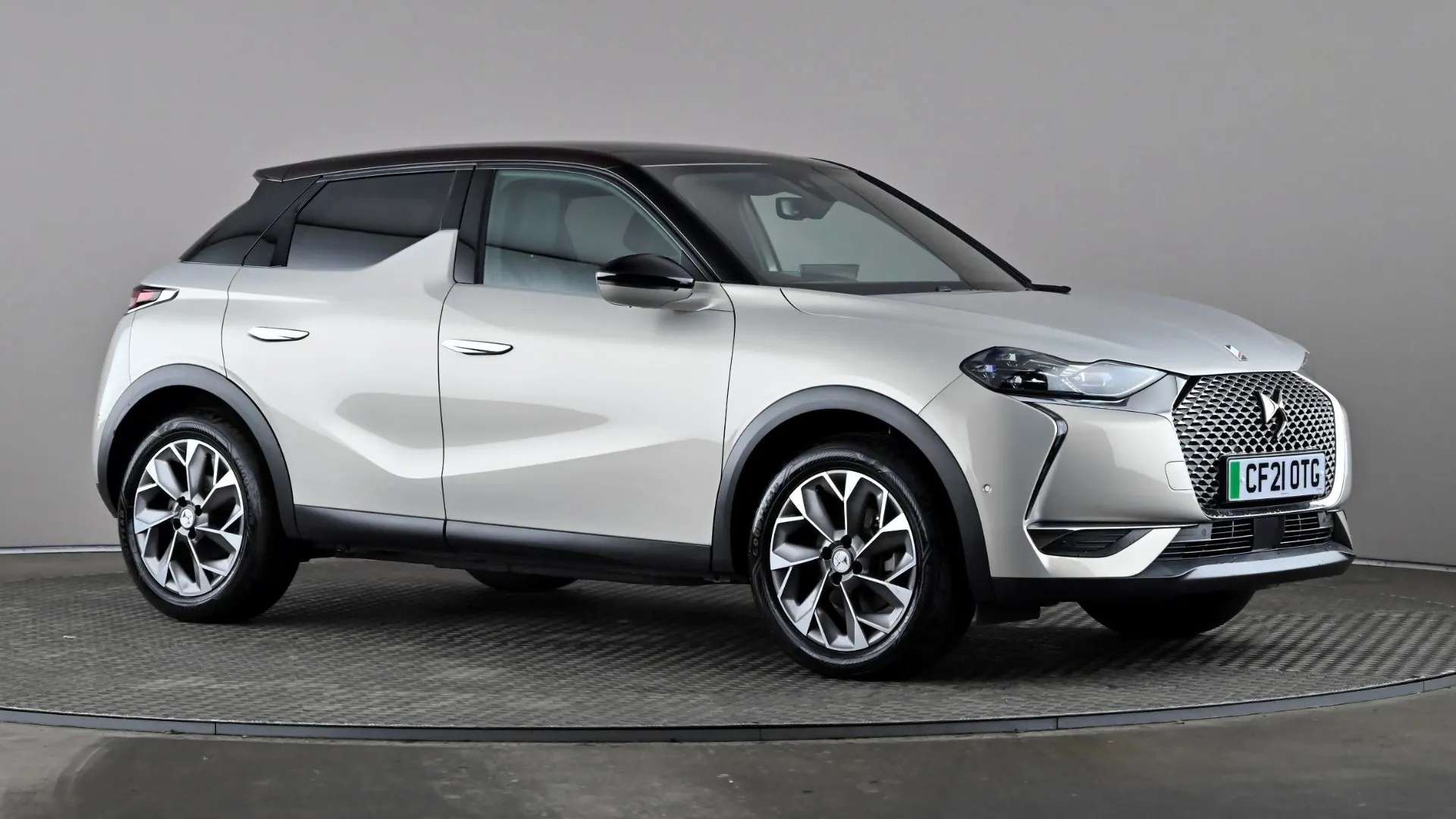 A 2021 DS DS 3 100kW E-TENSE Ultra Prestige 50kWh Auto A 2021 DS DS 3 100kW E-TENSE Ultra Prestige 50kWh Auto