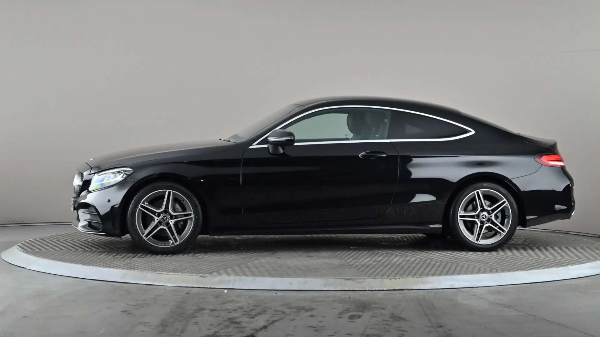 A 2023 MERCEDES-BENZ C CLASS C200 AMG Line Edition 9G-Tronic A 2023 MERCEDES-BENZ C CLASS C200 AMG Line Edition 9G-Tronic