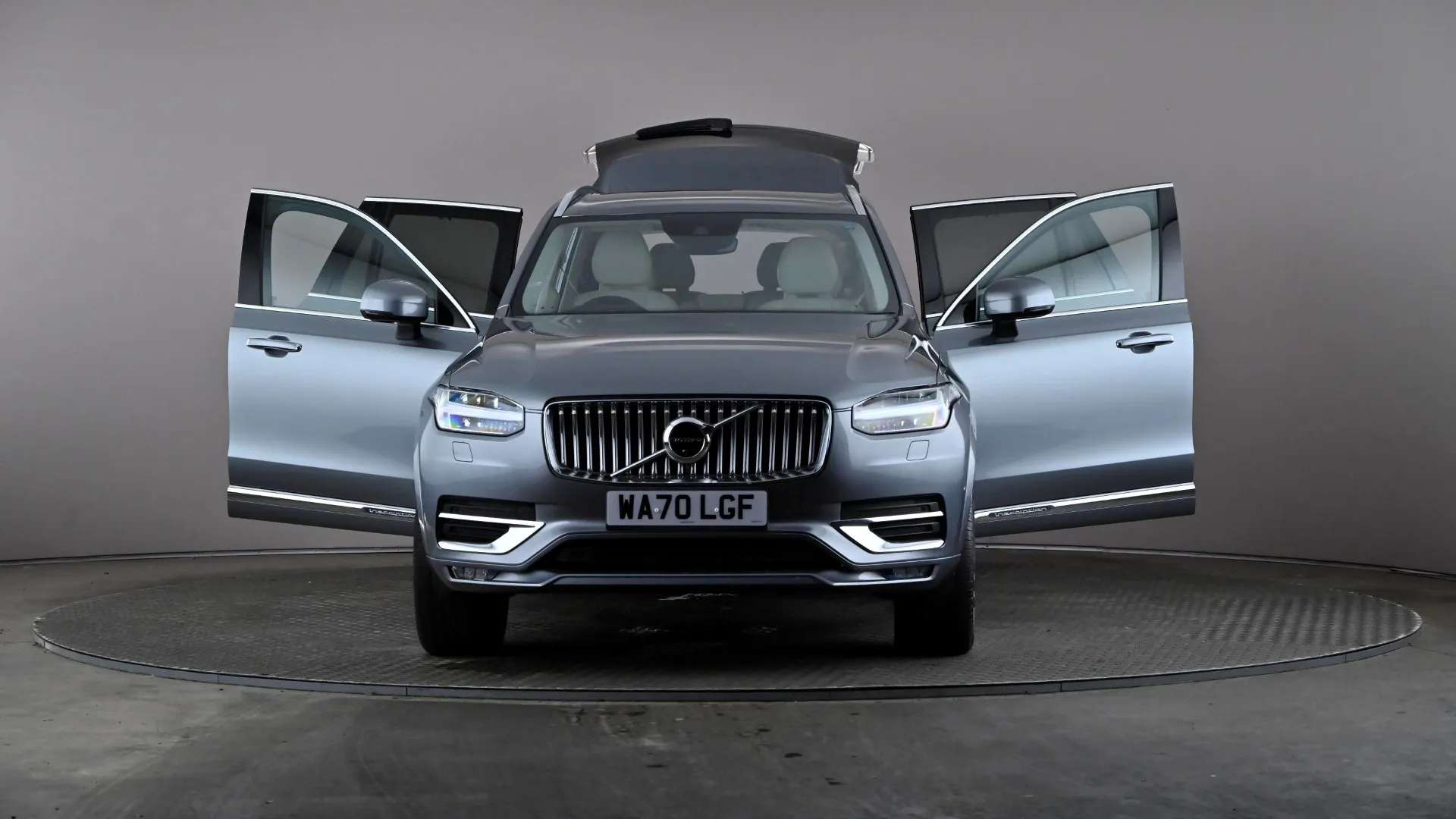 2020 VOLVO XC90 2020 VOLVO XC90