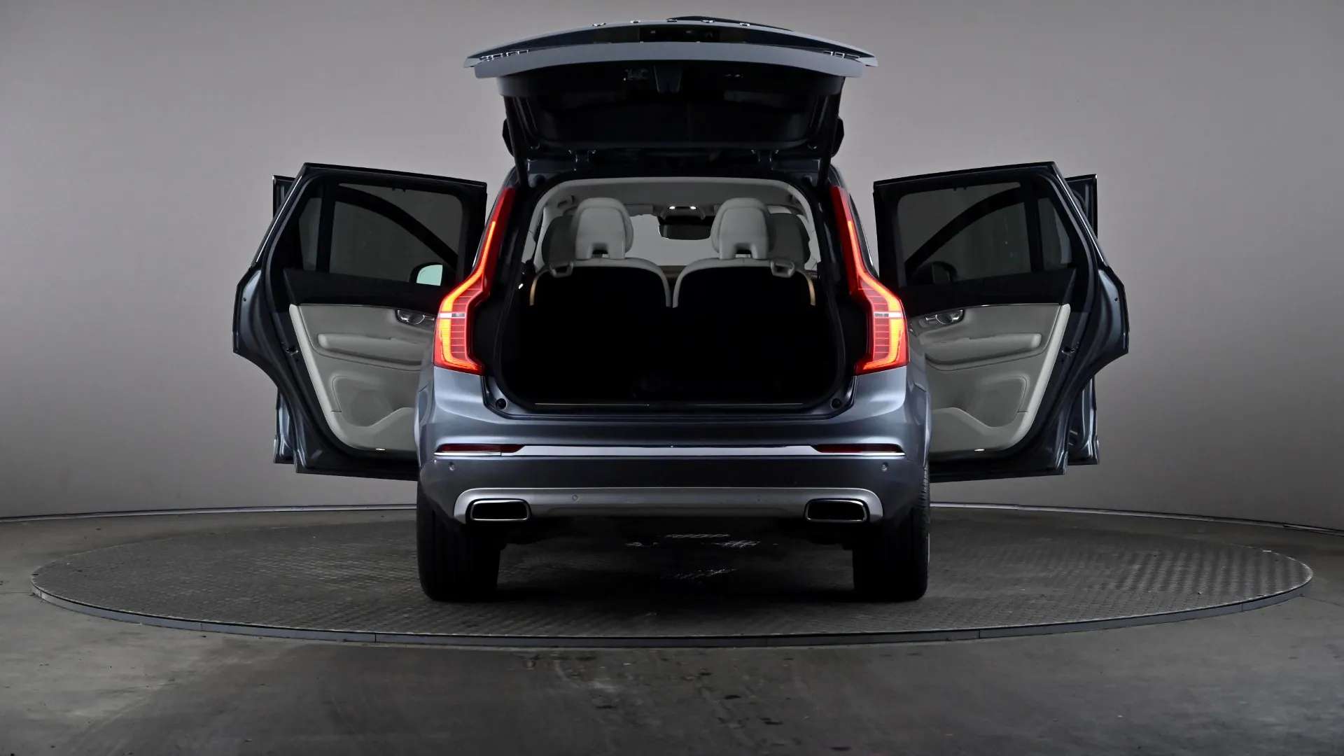 2020 VOLVO XC90 2020 VOLVO XC90