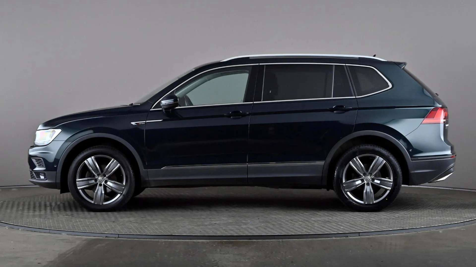 2019 VOLKSWAGEN TIGUAN ALLSPACE 2019 VOLKSWAGEN TIGUAN ALLSPACE