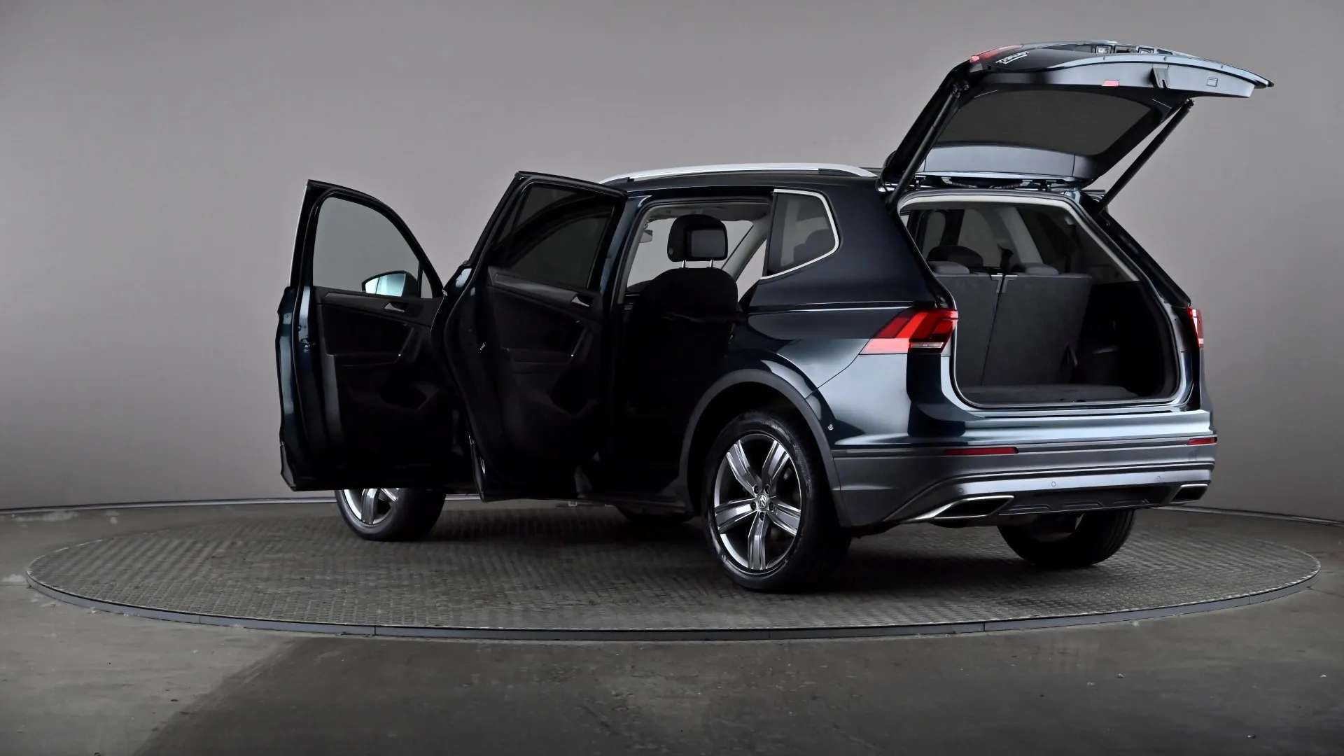 2019 VOLKSWAGEN TIGUAN ALLSPACE 2019 VOLKSWAGEN TIGUAN ALLSPACE