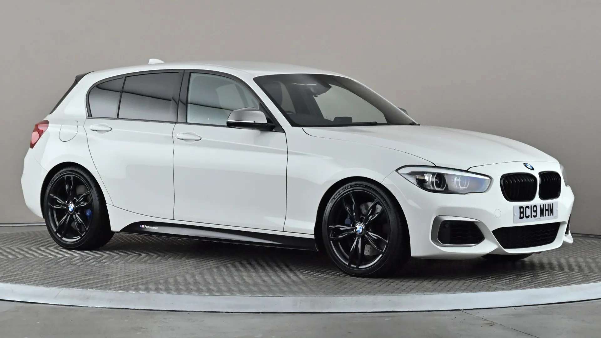 A 2019 BMW 1 SERIES M140i Shadow Edition Step Auto A 2019 BMW 1 SERIES M140i Shadow Edition Step Auto