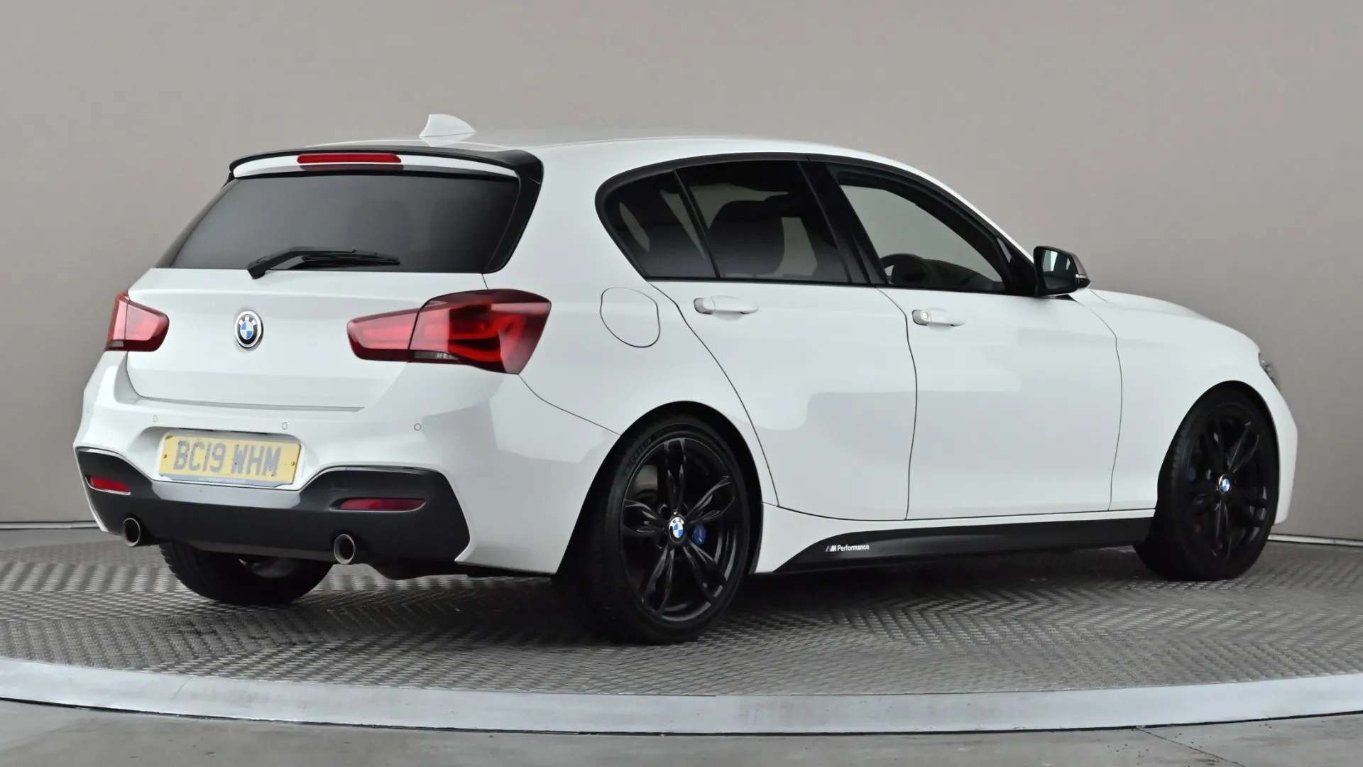 2019 BMW 1 SERIES 2019 BMW 1 SERIES