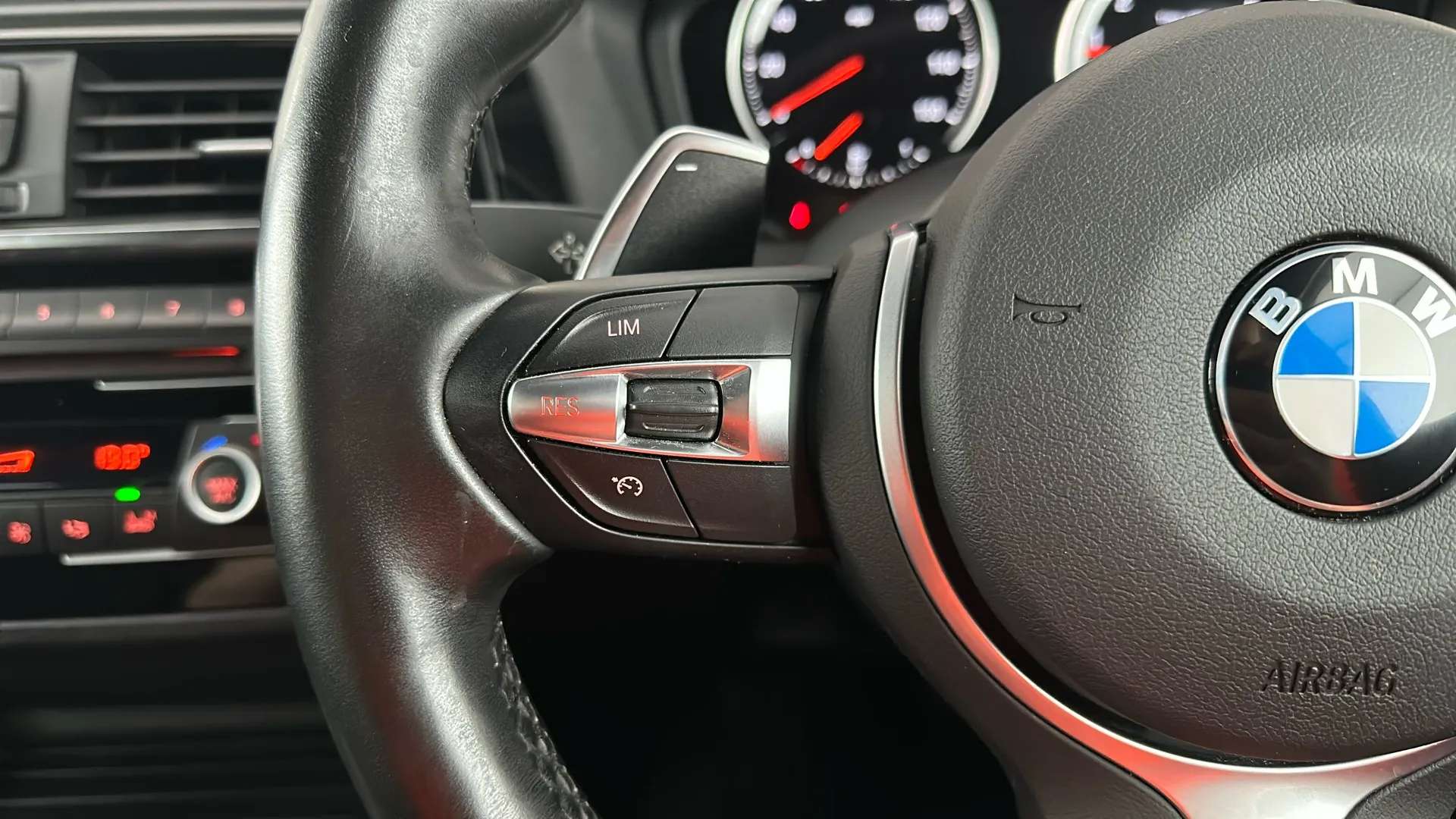 2019 BMW 1 SERIES 2019 BMW 1 SERIES