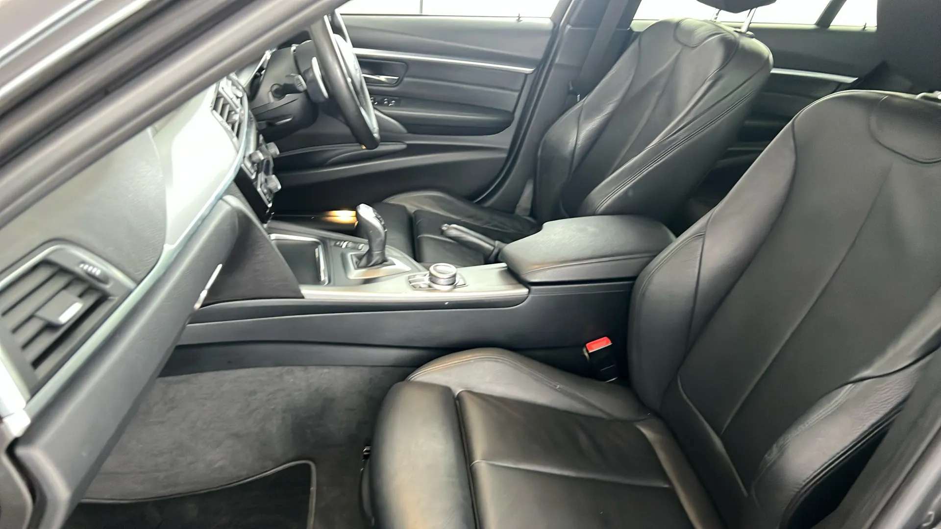 2018 BMW 3 SERIES 2018 BMW 3 SERIES