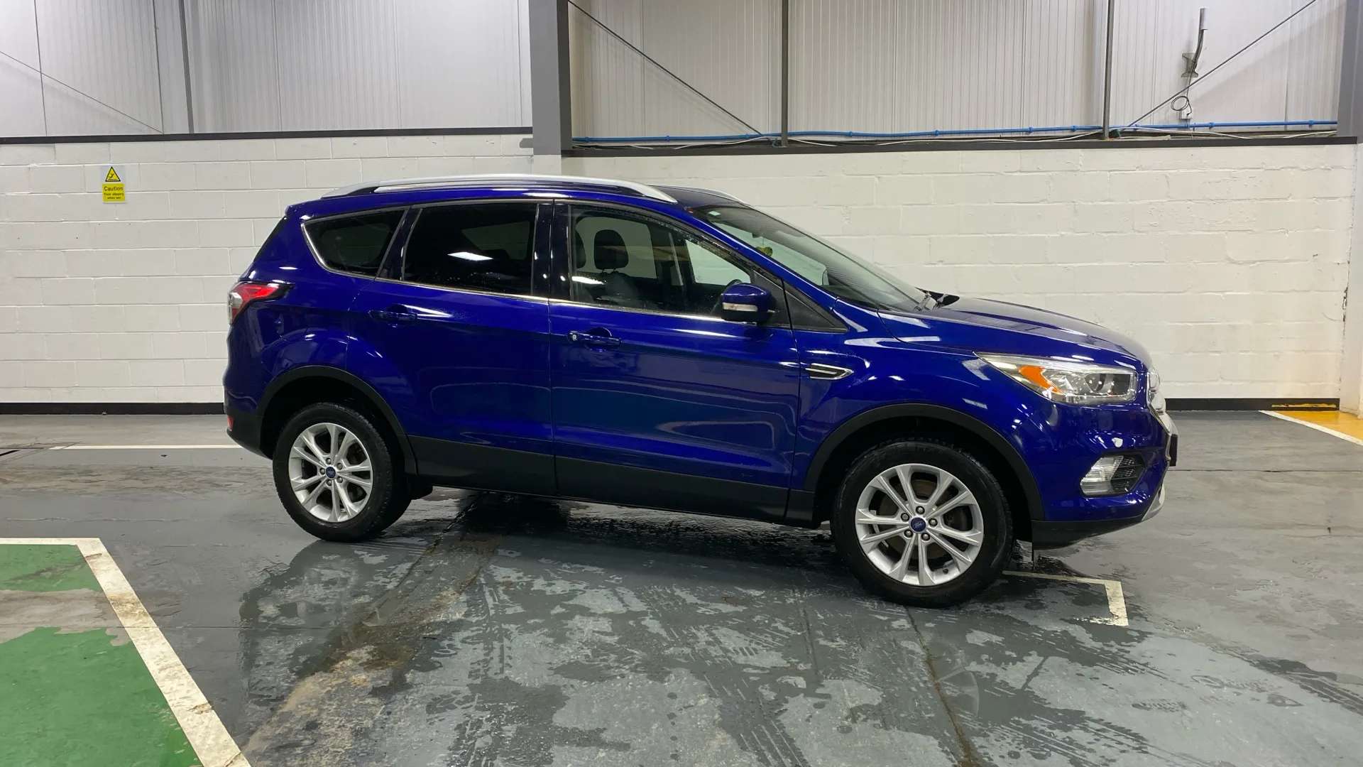 A 2017 FORD KUGA 1.5 TDCi Titanium 2WD A 2017 FORD KUGA 1.5 TDCi Titanium 2WD